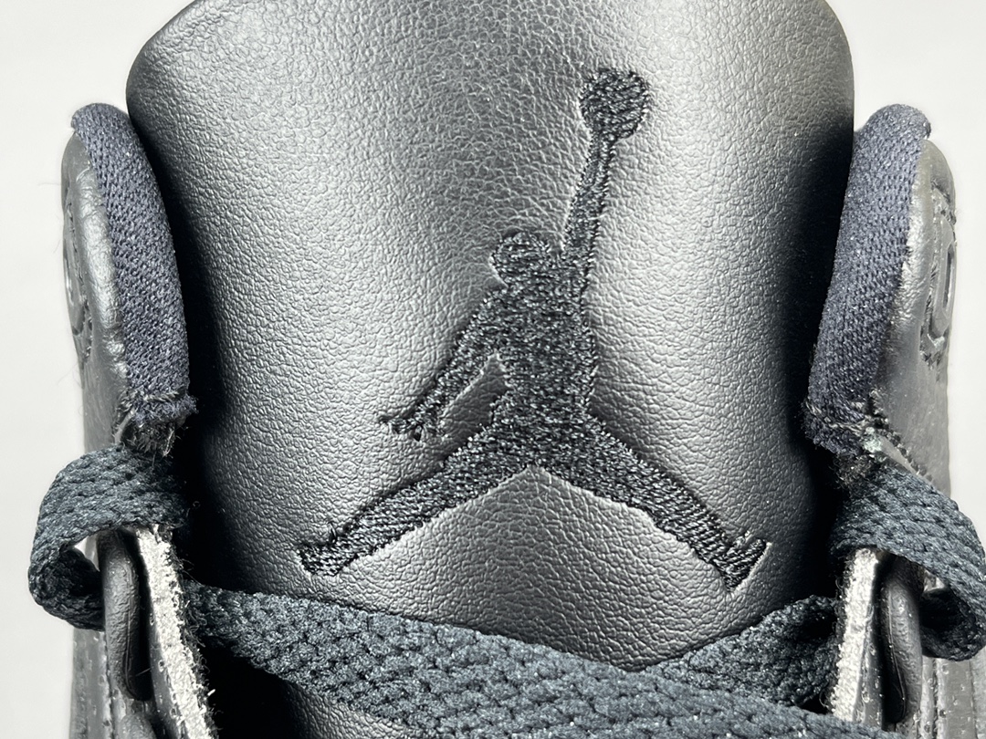 Fragment Design x Jordan Air Jordan 3 BlackWhite” DA3595-001