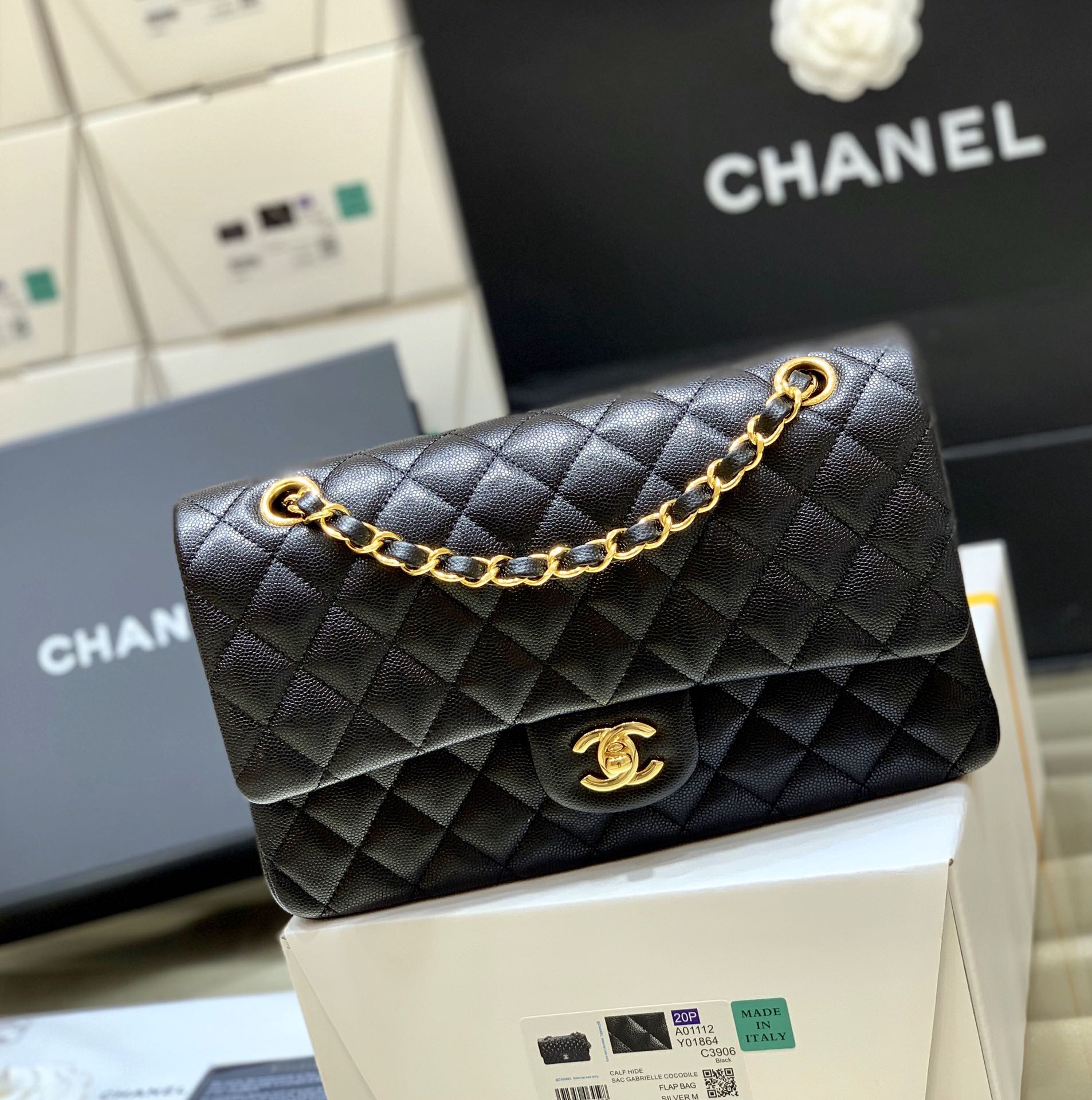 Chanel Classic flap bag AS 1112