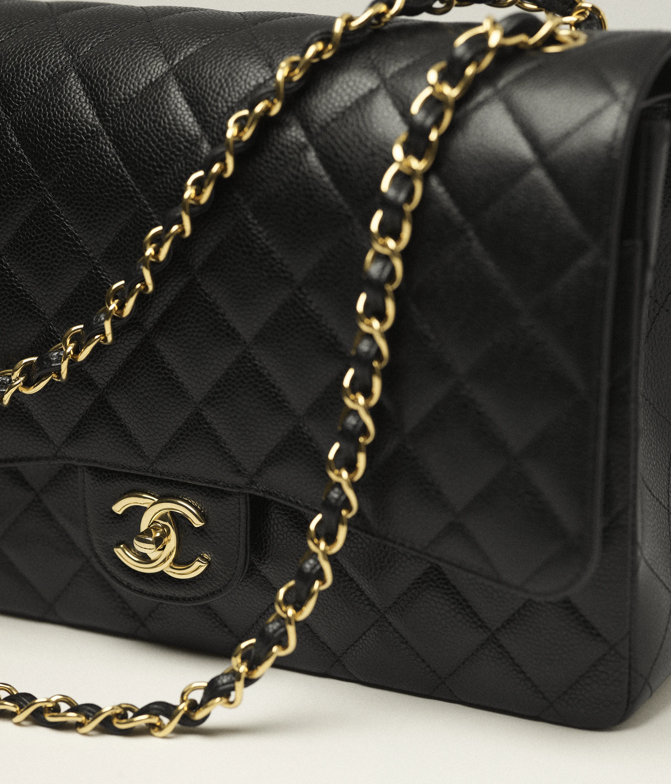 Chanel Small Classic Bag Grained Calfskin Gold Metal Black A01113-Y01864-C3906