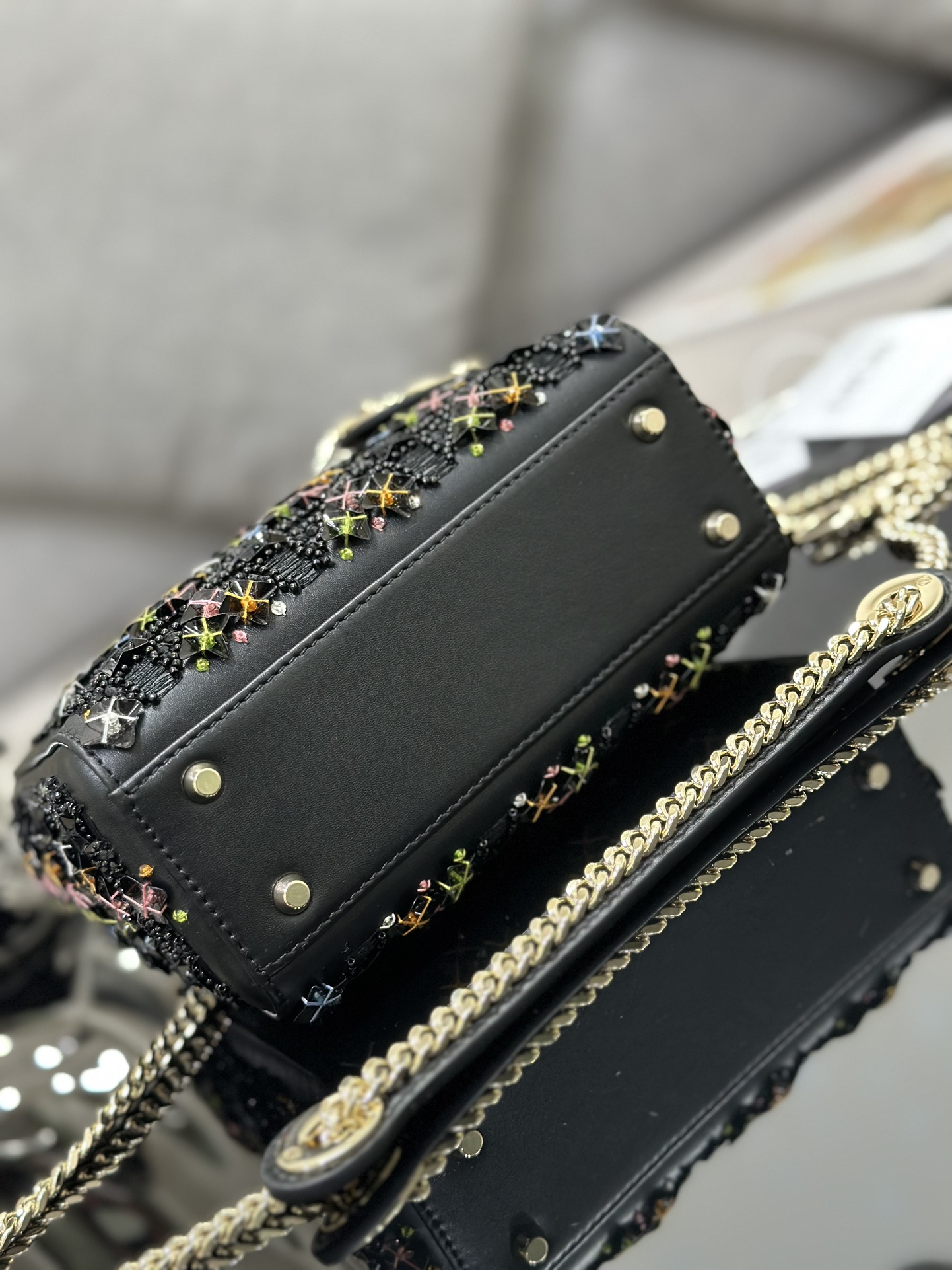 Dior Lady Dior three-grid embroidery black beads M0505