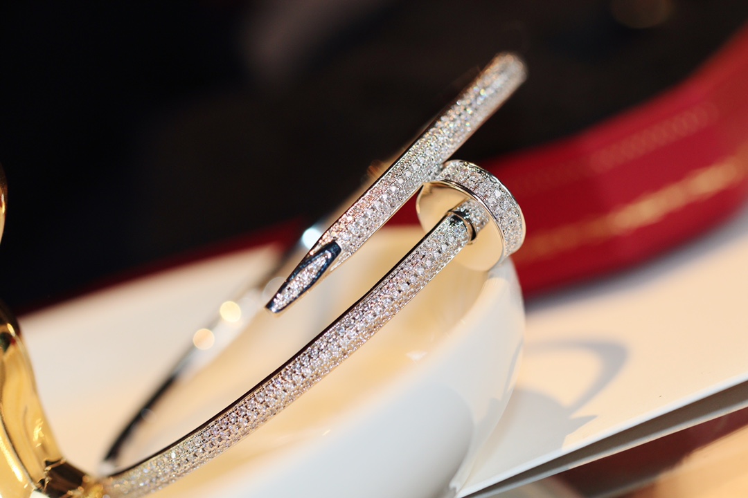 Cartier thick nail diamond bracelet