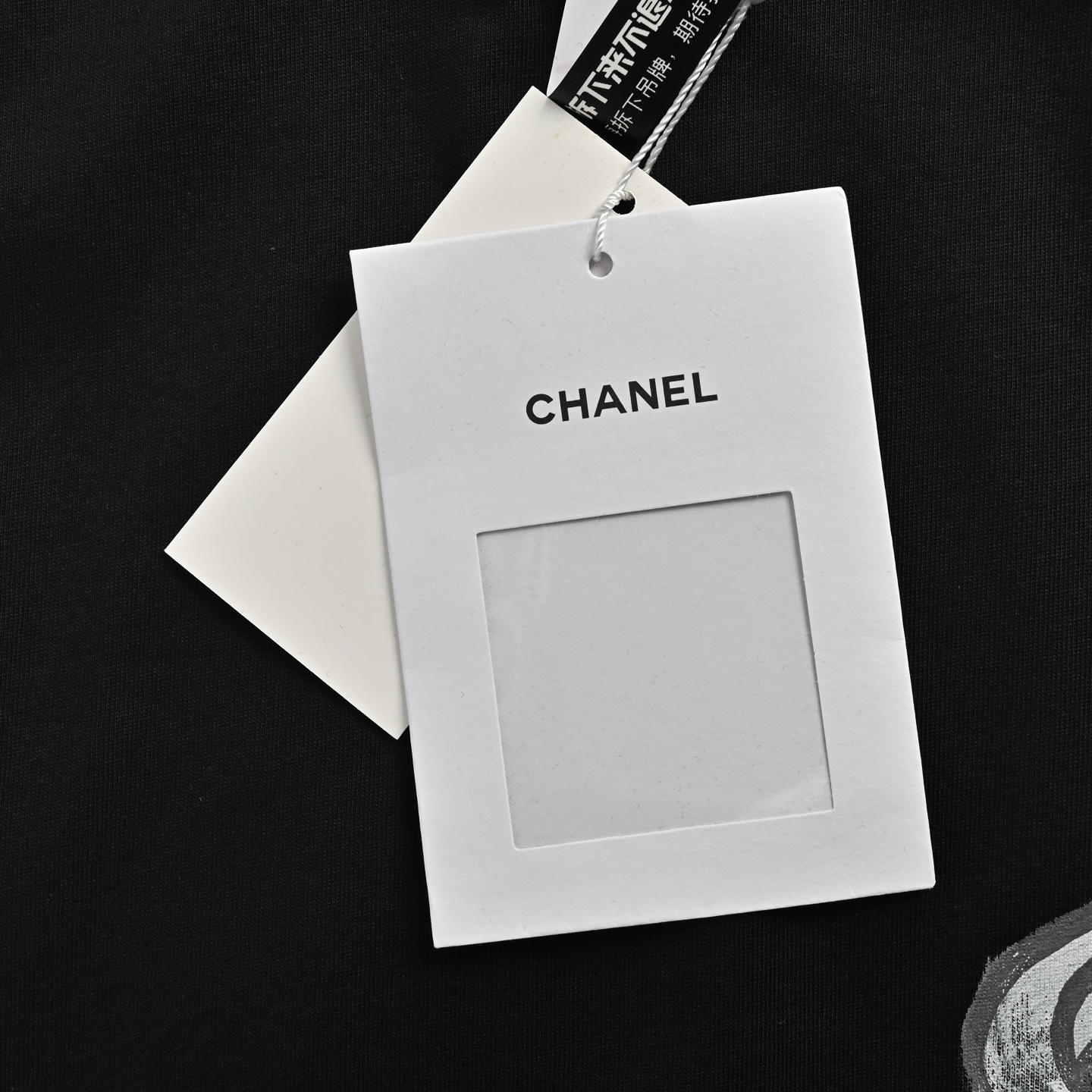 Chanel hand-painted graffiti letters short sleeve