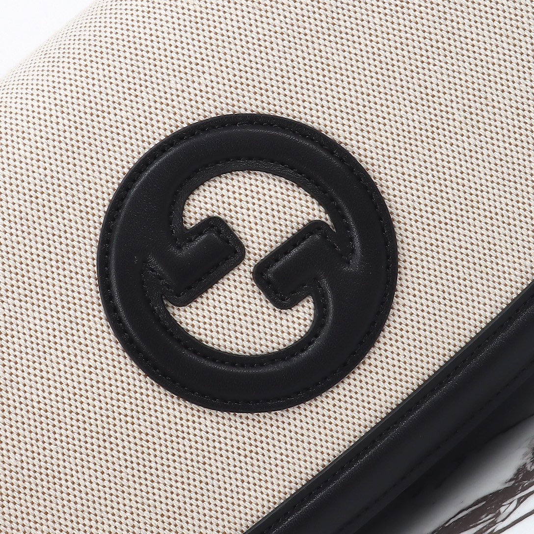 Gucci Blondie Medium Tote 815714