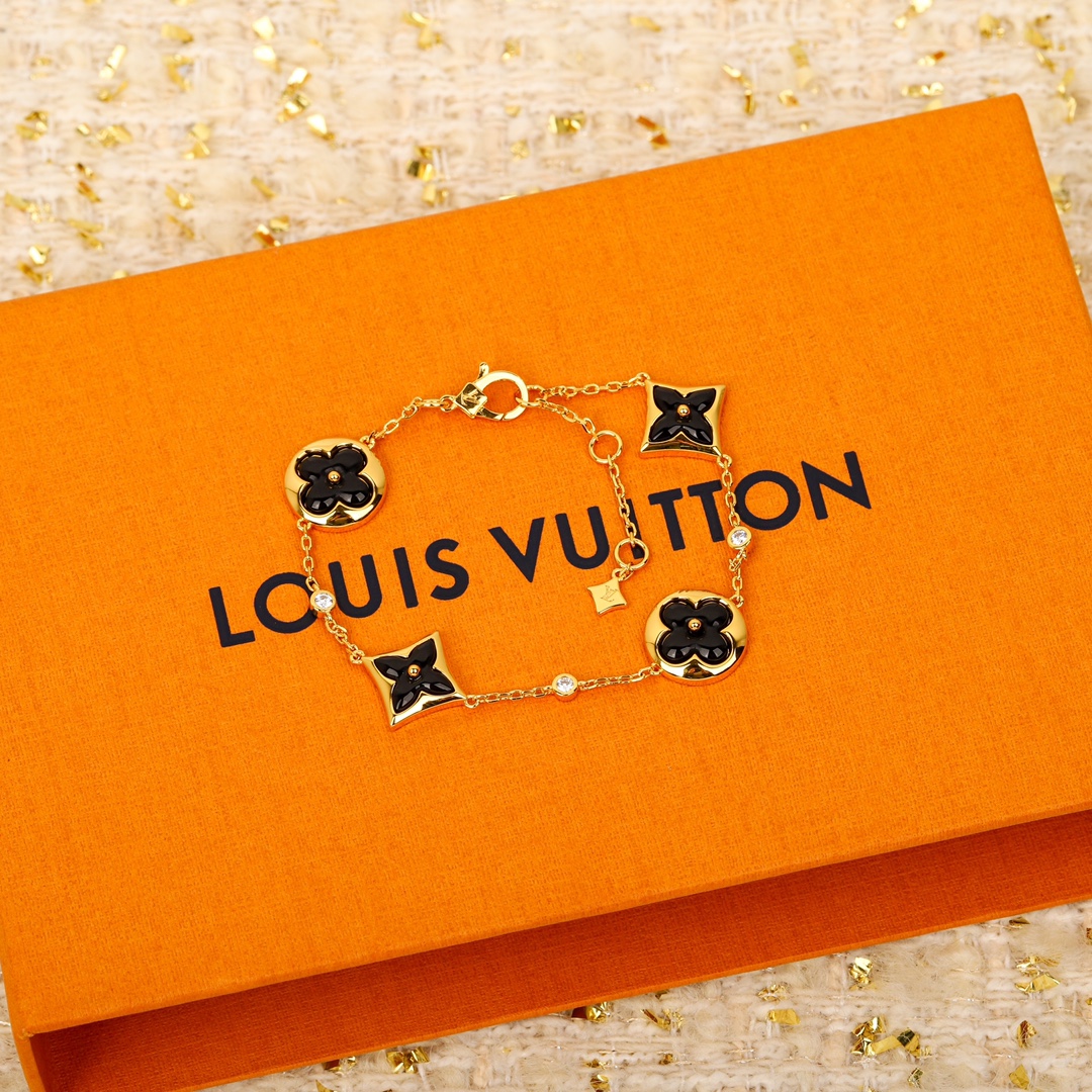Louis Vuitton Four Flower Bracelet
