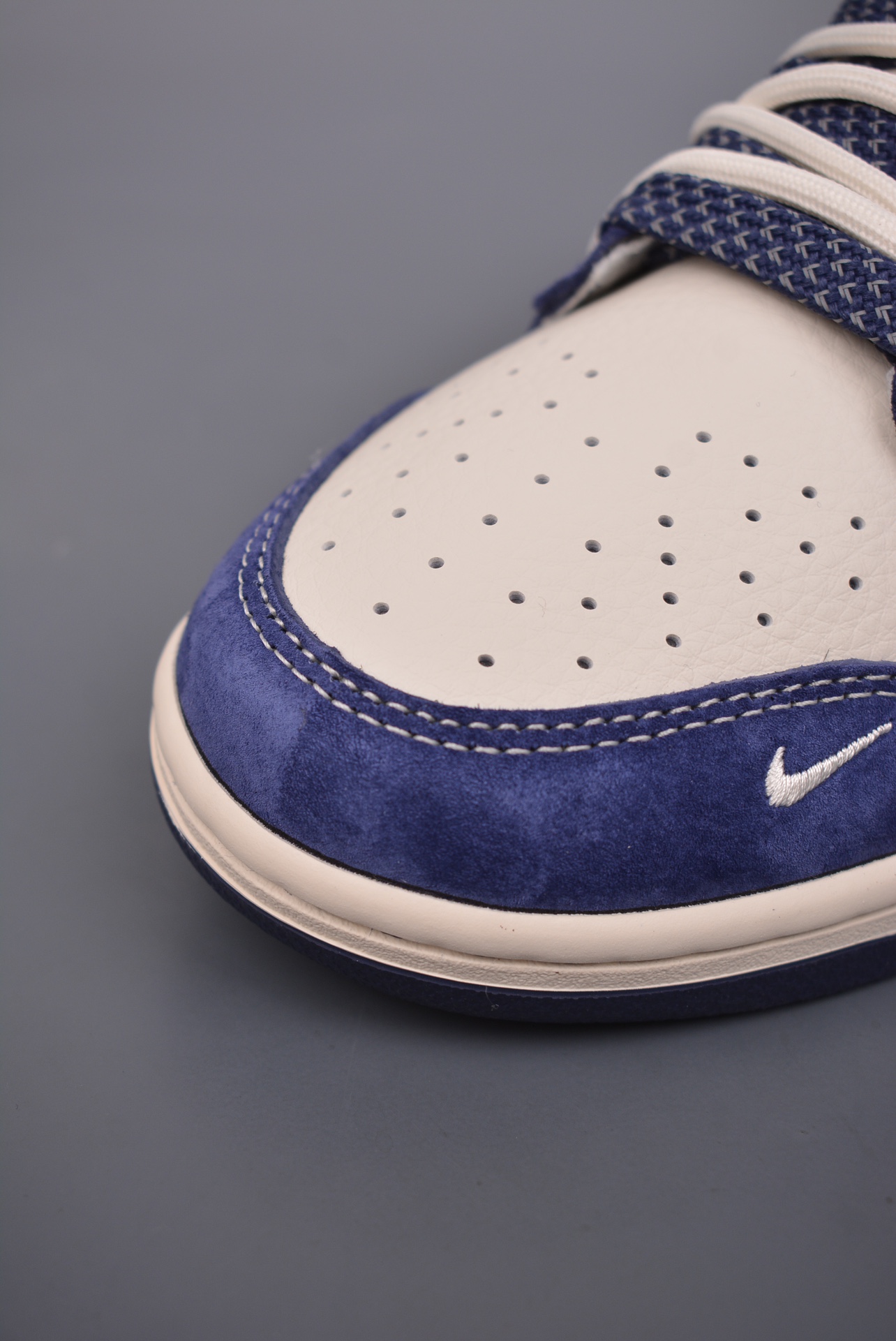 Supreme x Nike By You SB Dunk Low Retro SP Dark Blue Off-White XS1186-101