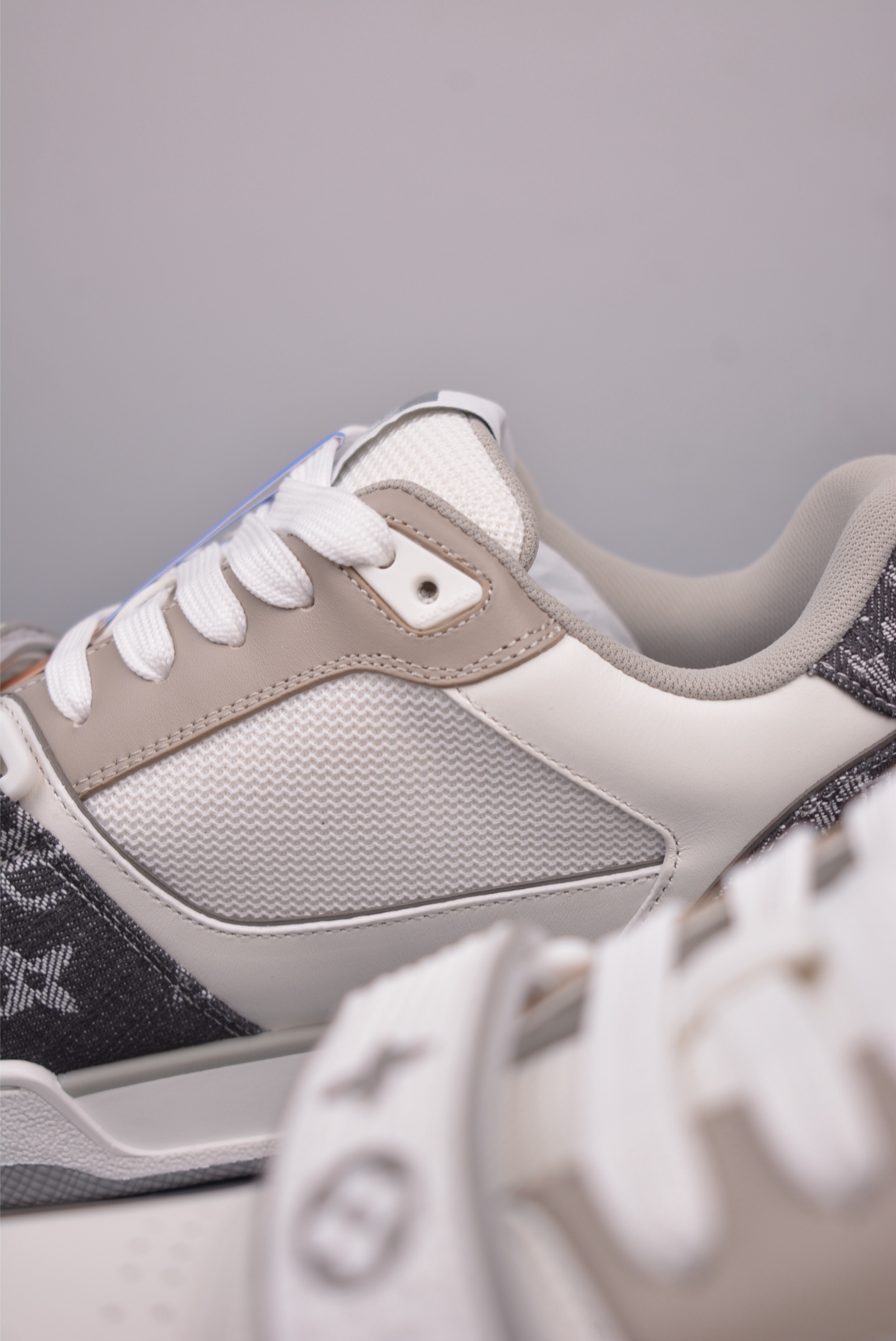 Louis Vuitton Trainer Sneaker Low