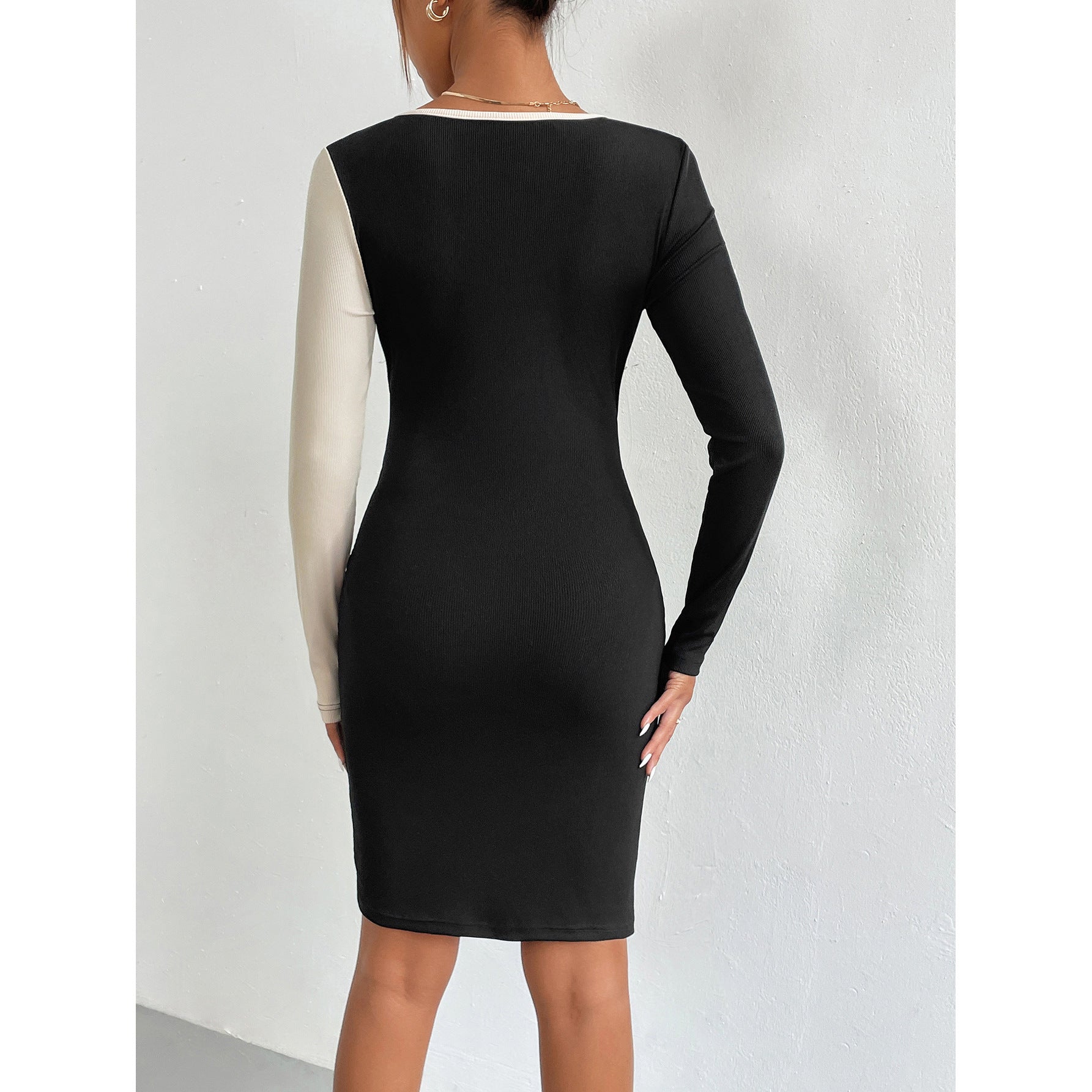 Women's Long Sleeve Sheath Dress with Tied Stitching Detail