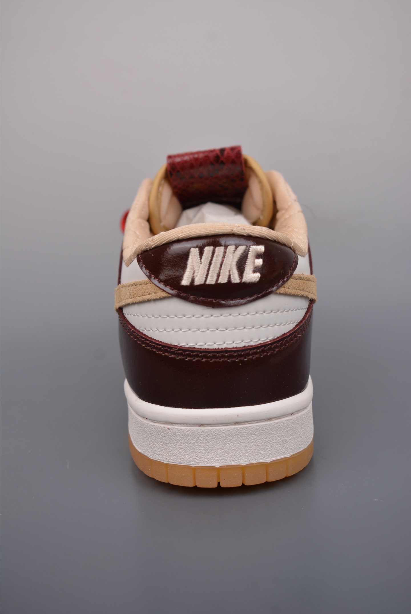 2025 Snake Year Limited Edition NIKE SB Dunk Low HV5991-171