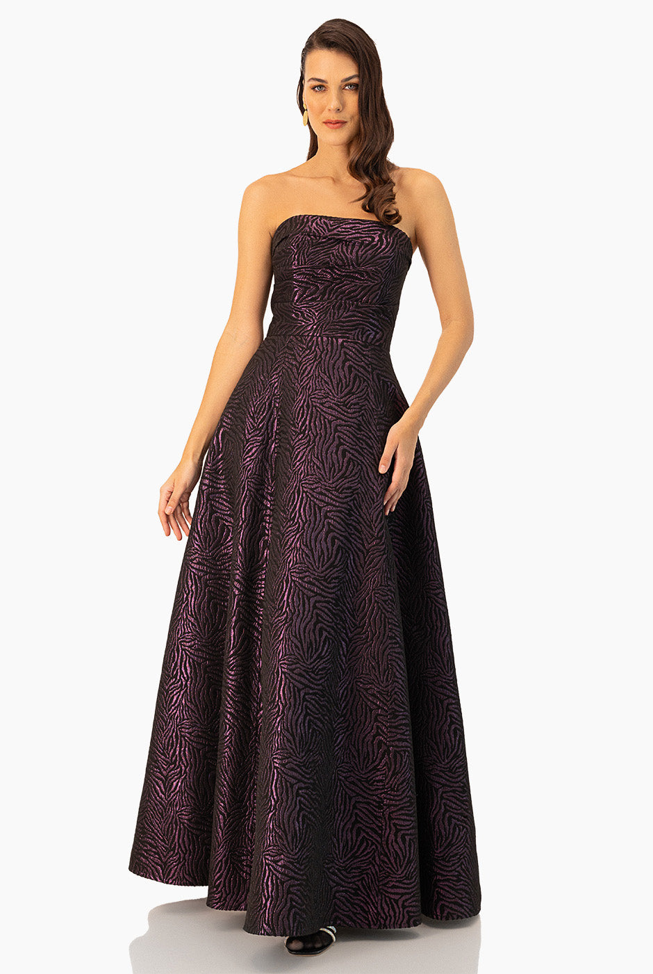 Vestido strapless linea A