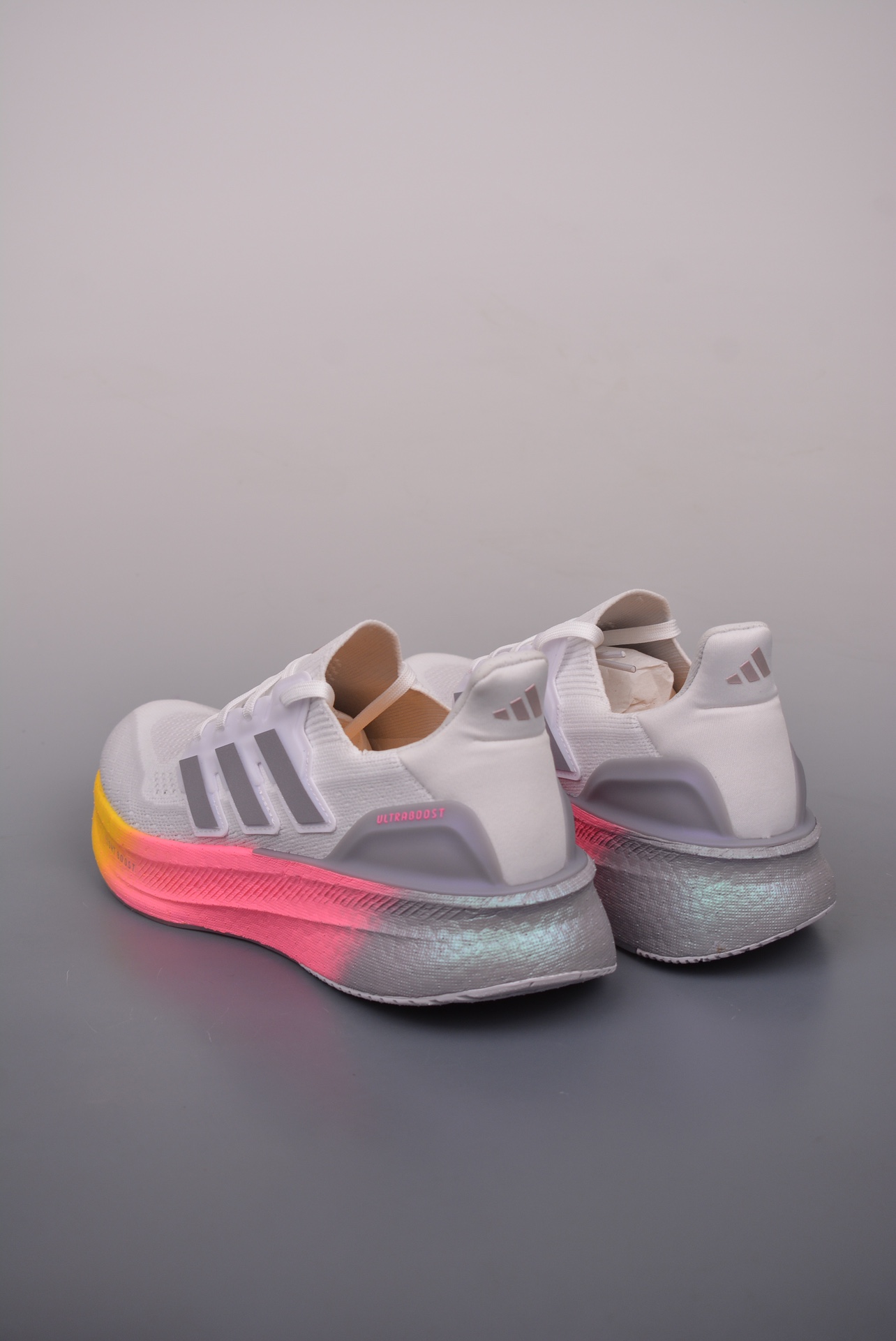 Adidas Ultra Boost 5X White Lucid Pink 2025 ID8810