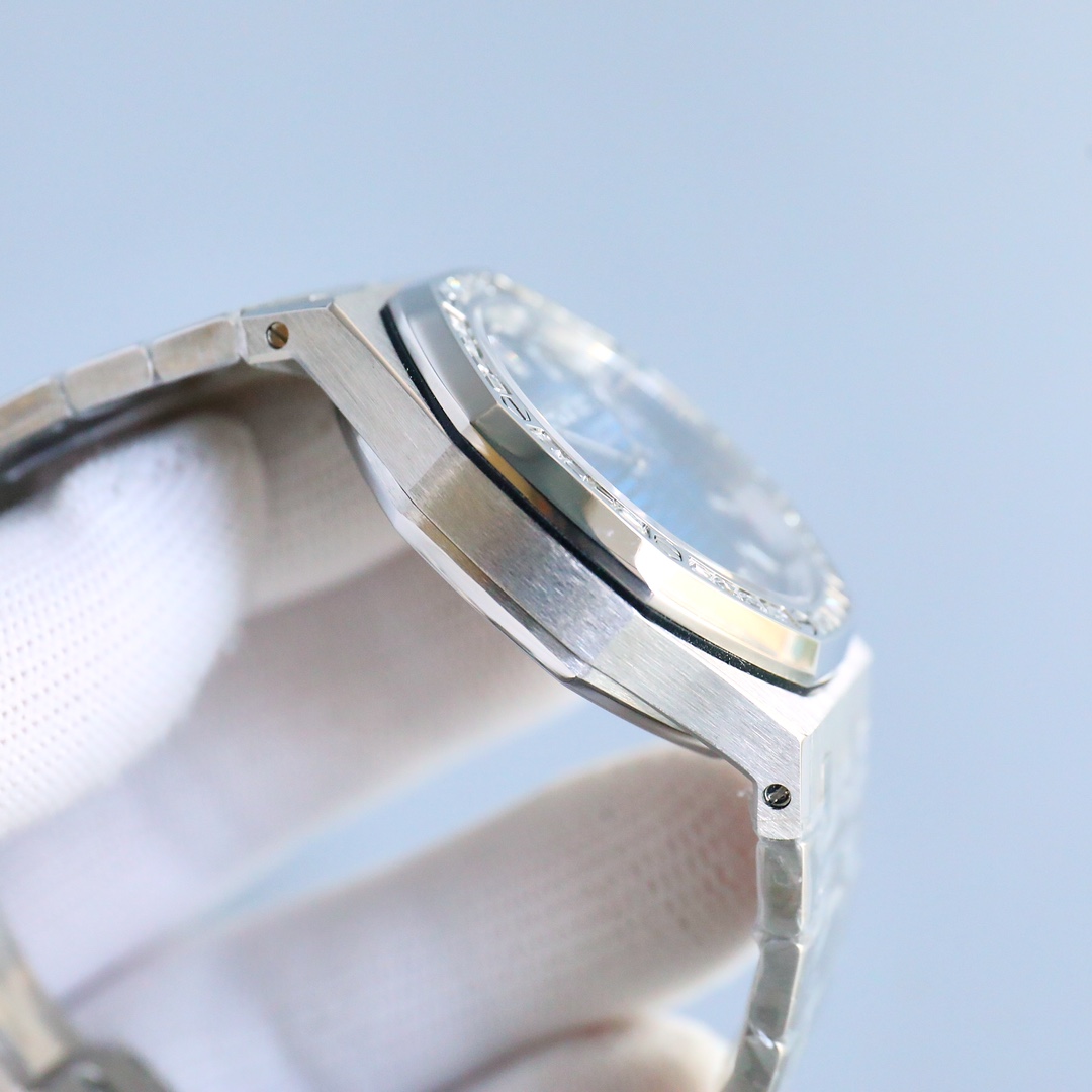 Audemars Piguet Royal Oak 15550ST-15451ST