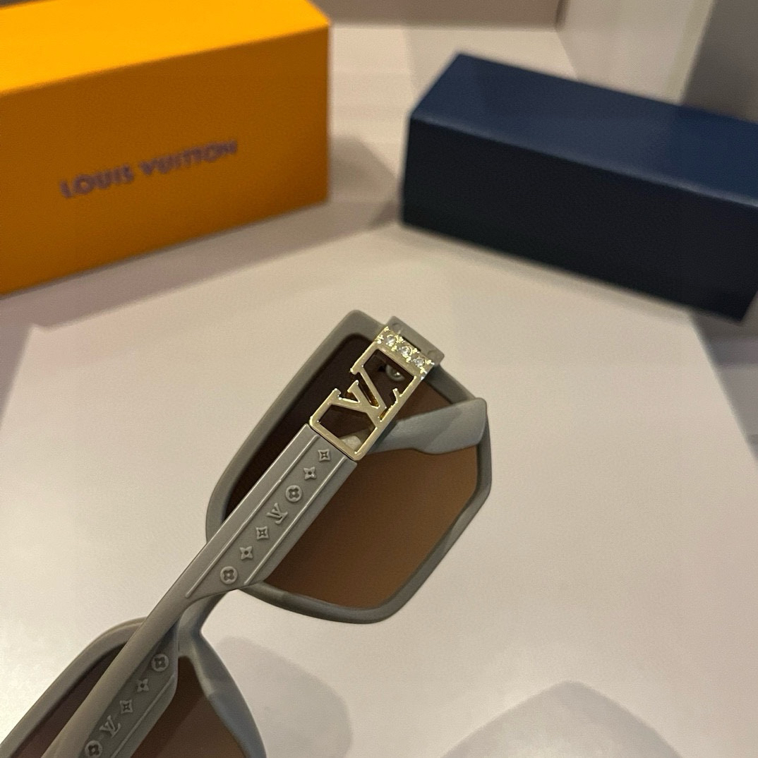Louis Vuitton Square Frame Sunglasses