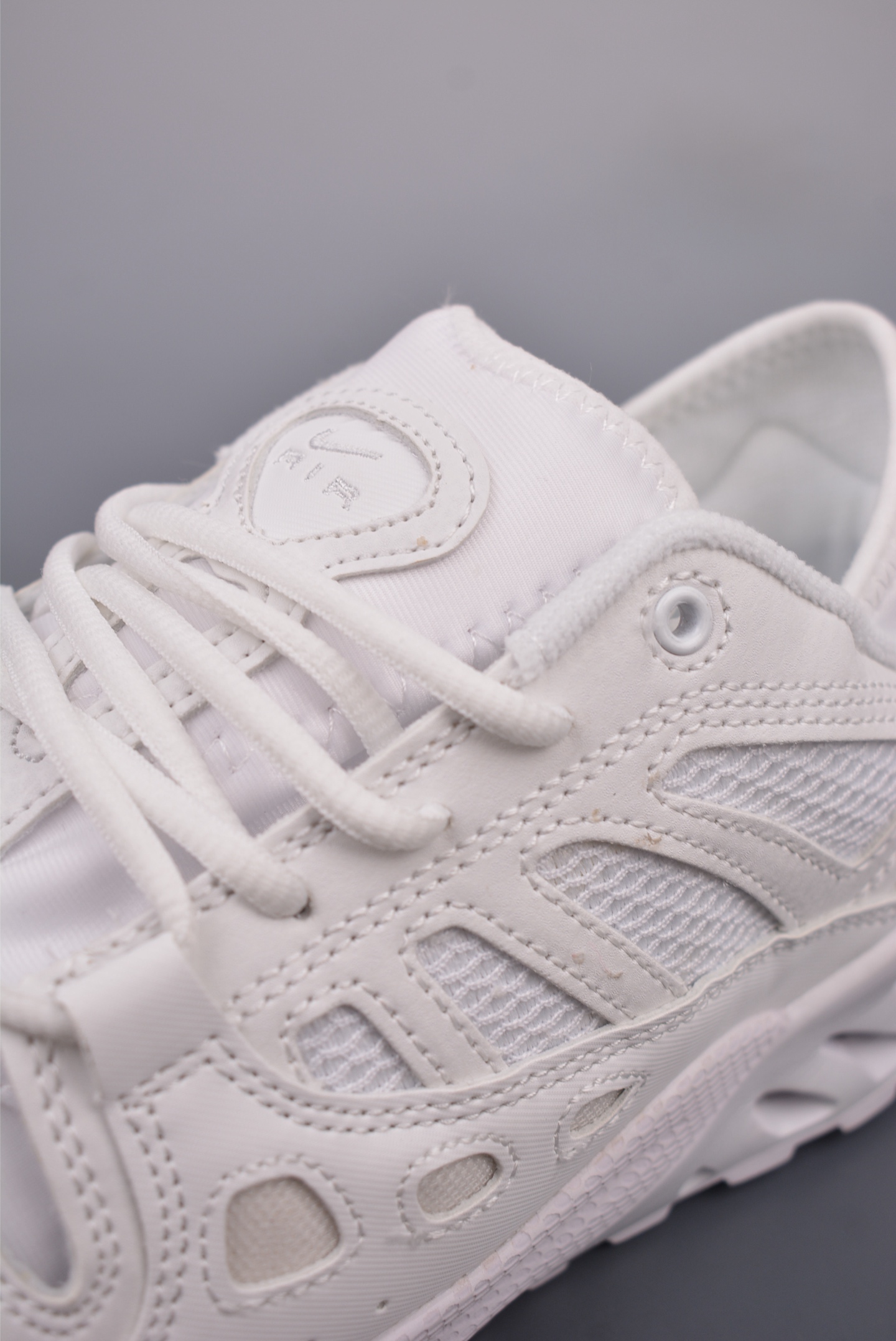 Nike ACG Air Exploraid White FJ1920-031