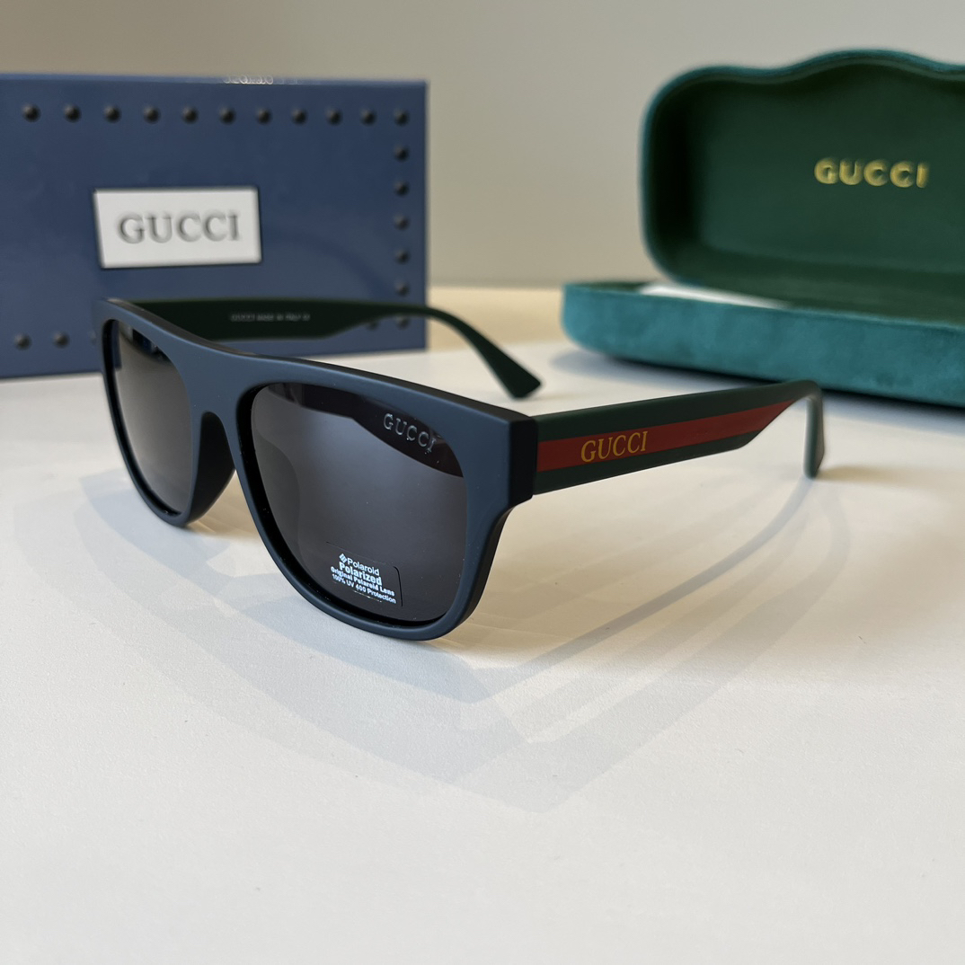 Gucci Round Frame Sunglasses