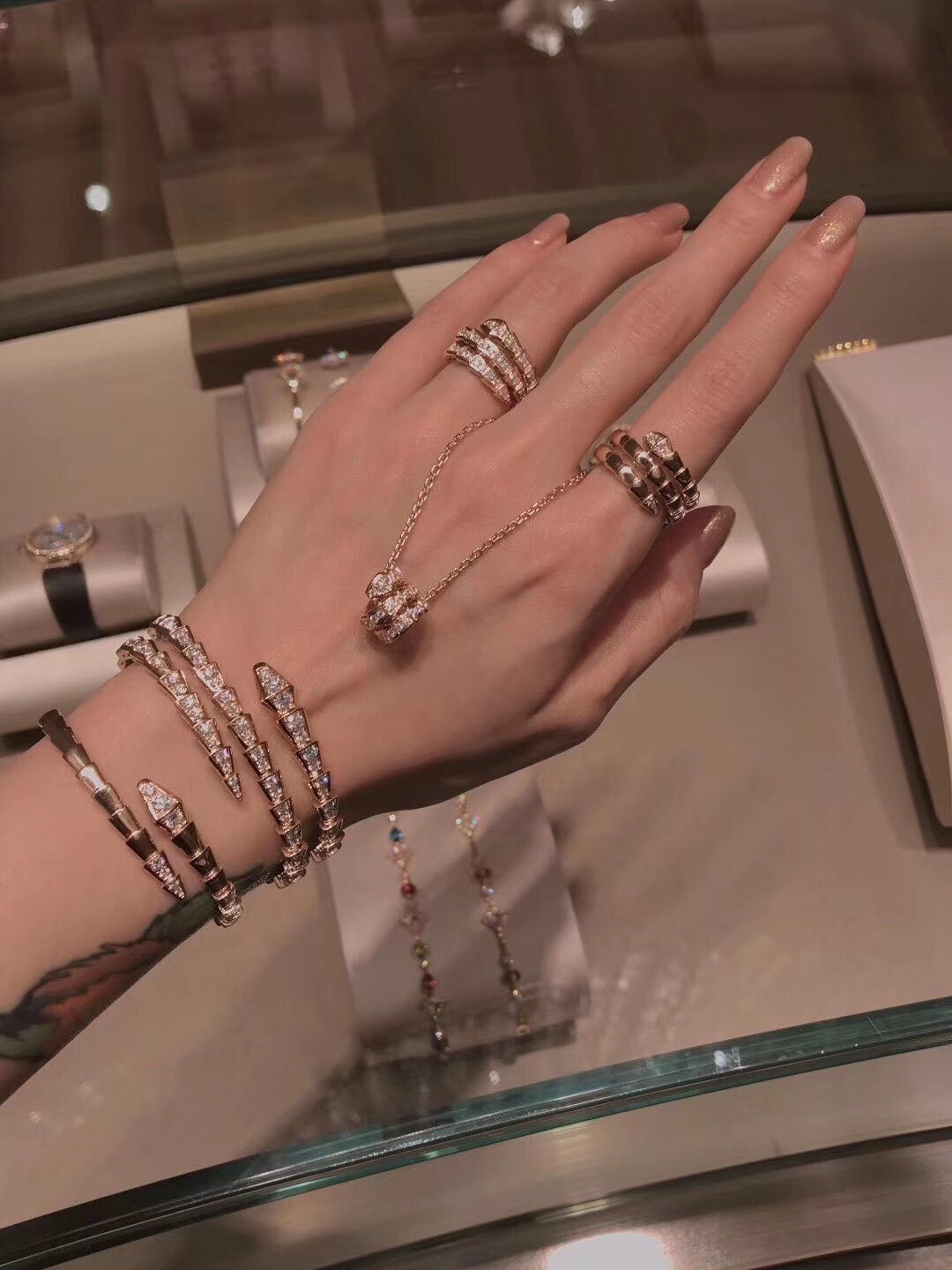 Bulgari Narrow Double Circle Diamond Snake Ring