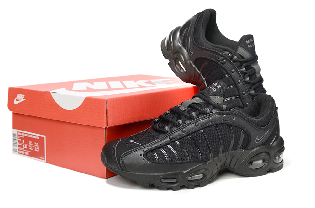 Air Max TailWind 4