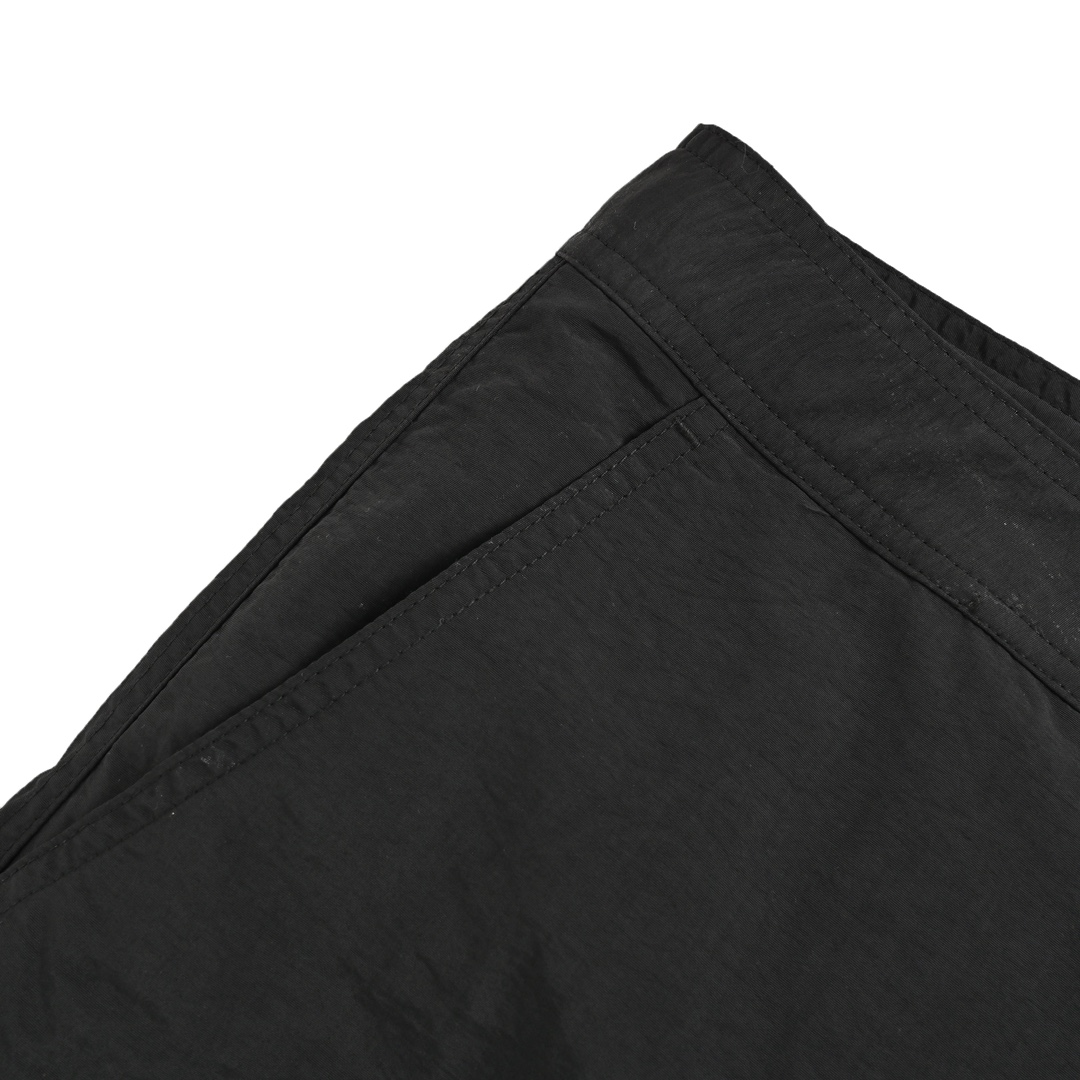 Dior 24ss lock-button cargo shorts