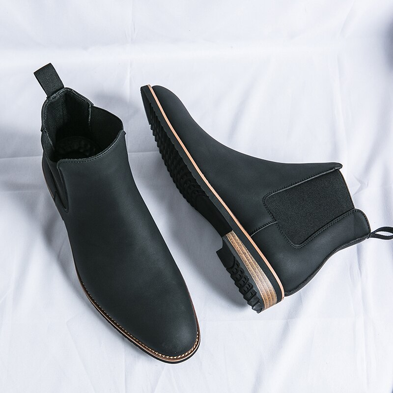 Yellow Round Toe Slip-On Men Short Boots