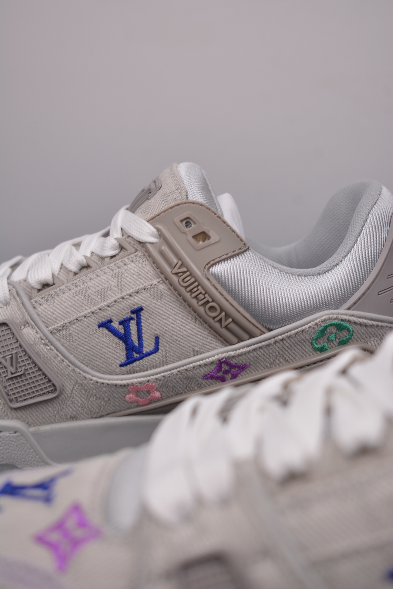 Louis Vuitton Trainer Sneaker Low Grey Multicolor Jacquard 1A7S54