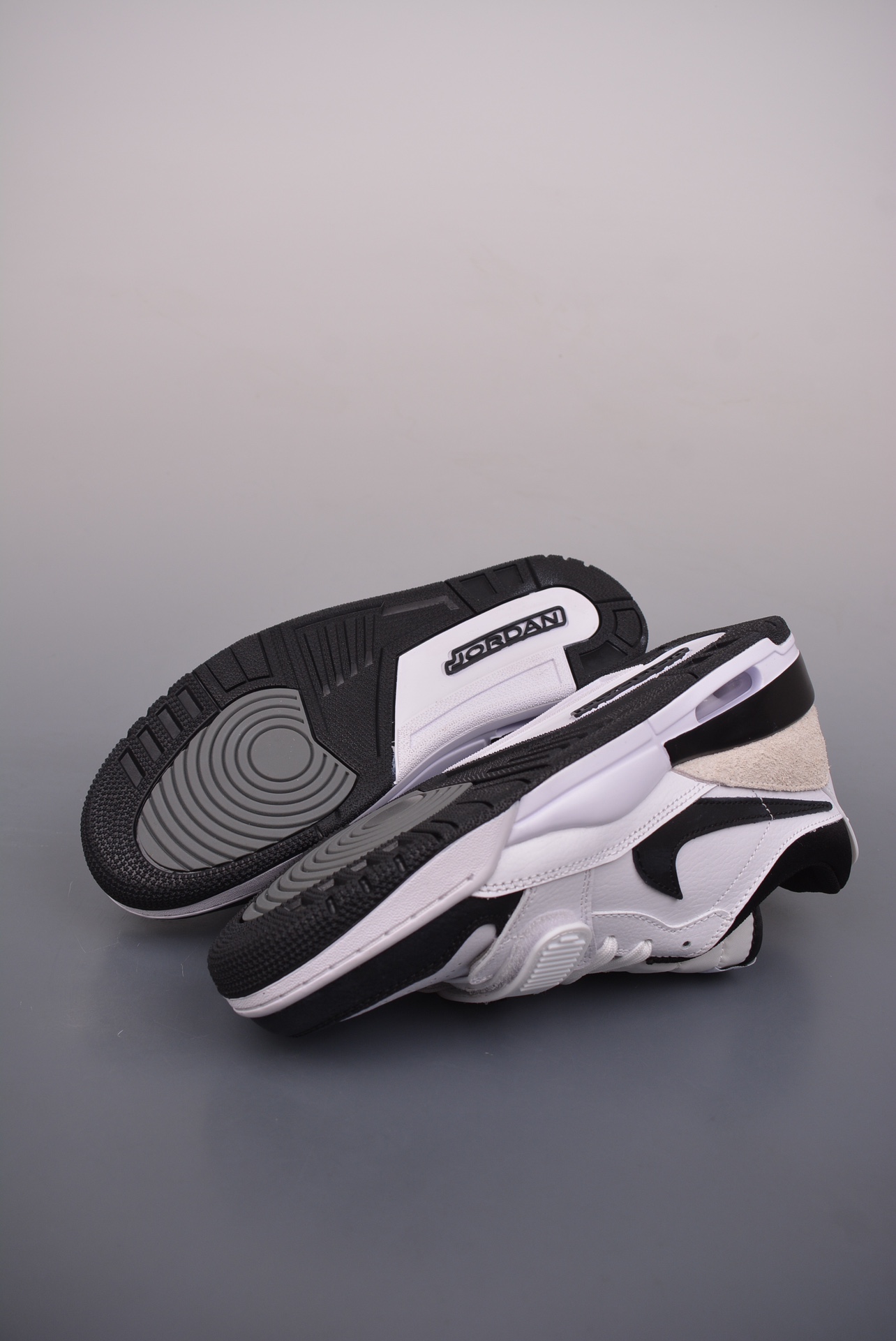 Nike Air Jordan Legacy 312 Low White Black Panda HV1811-101