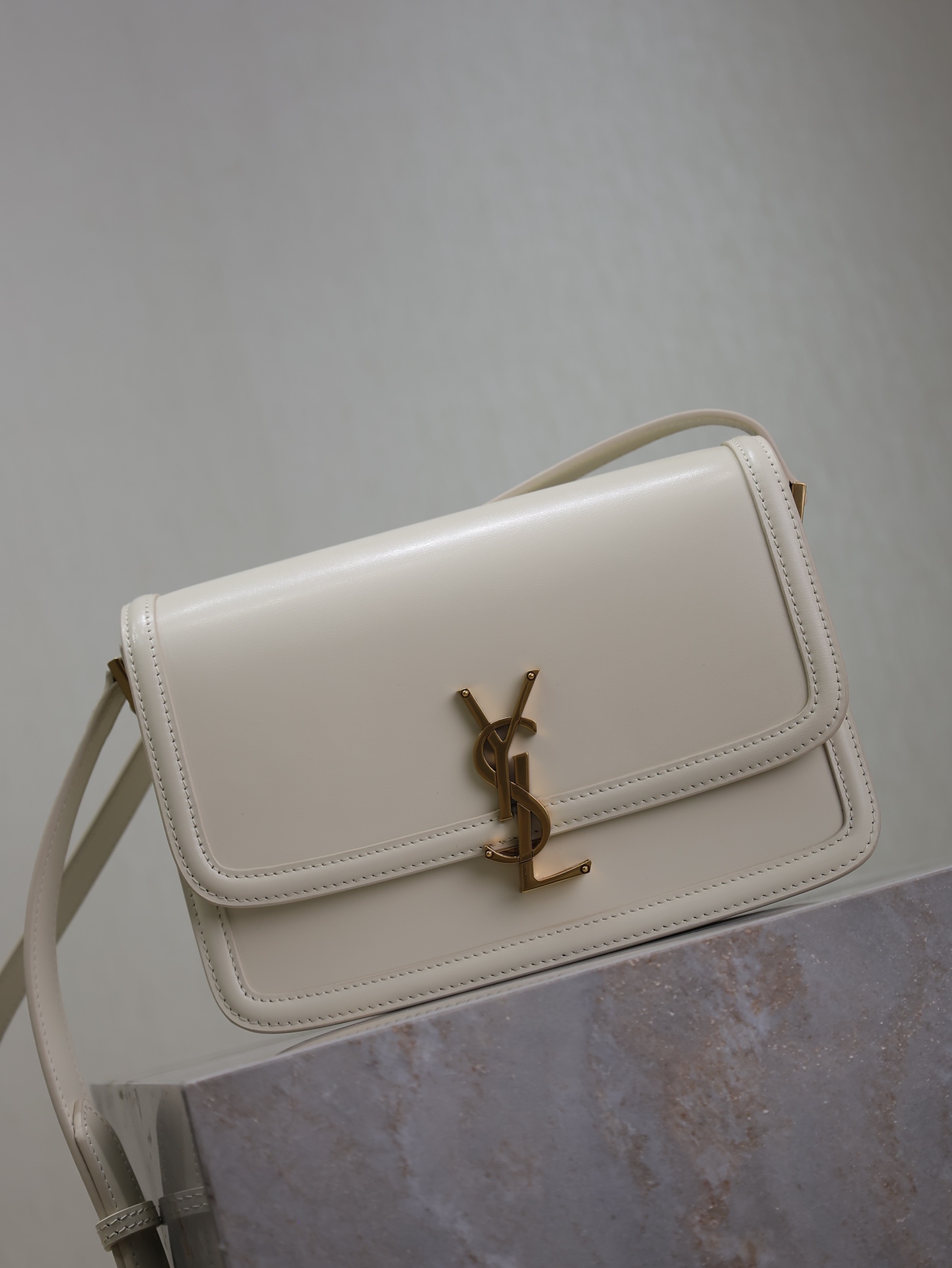 YVES SAINT LAURENT SOLFERINO BOX BAG 634305