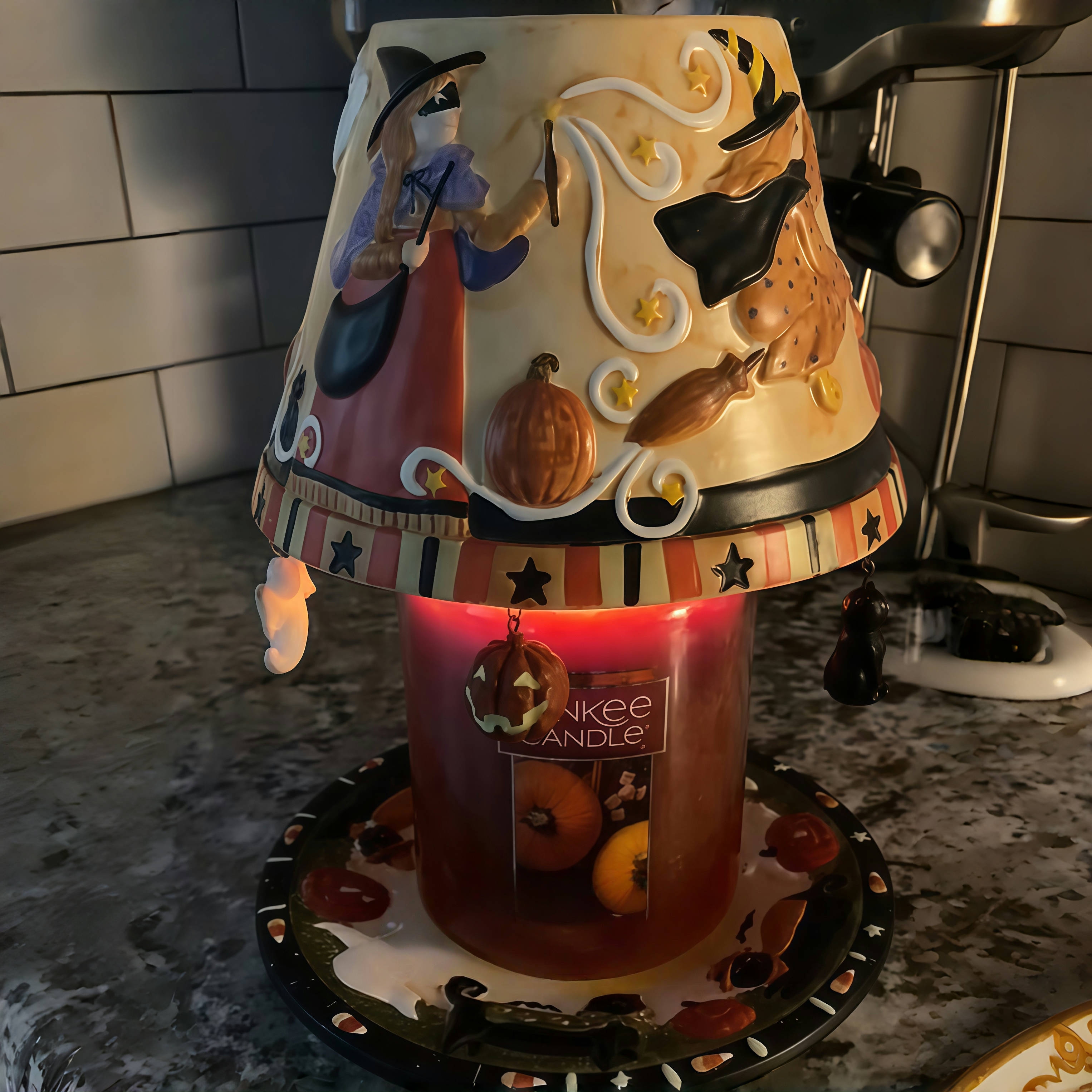 💥ON SALE💥Vintage Halloween Yankee Candle Shade