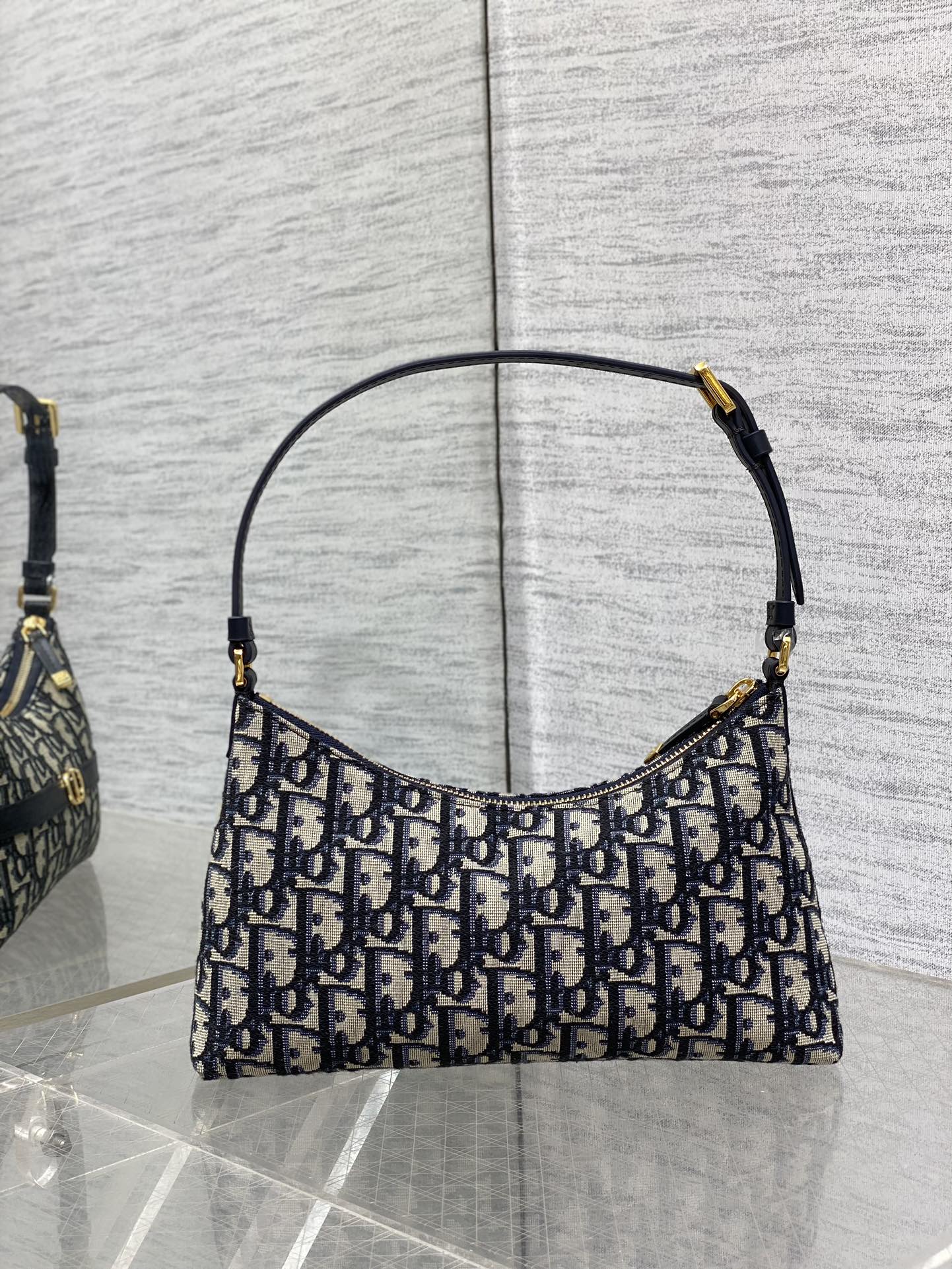 Dior Miss Caro Raffia Series Underarm Bag