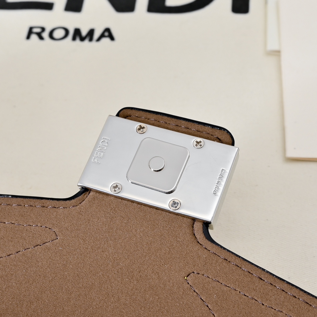 FENDI 2025 Nano Baguette 3376