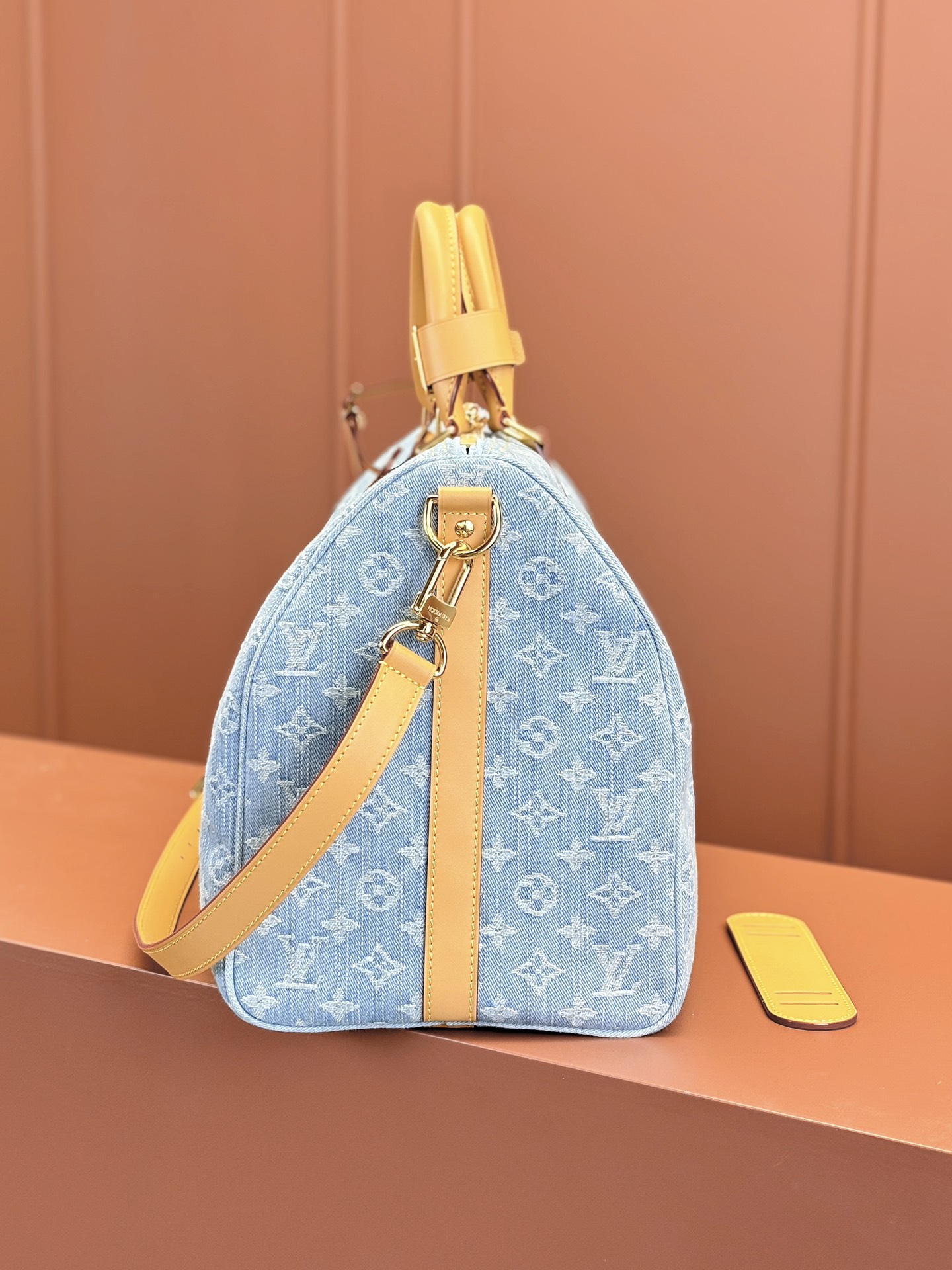 Louis Vuitton KEEPALL BANDOULIÈRE 45 Travel Bag M25334