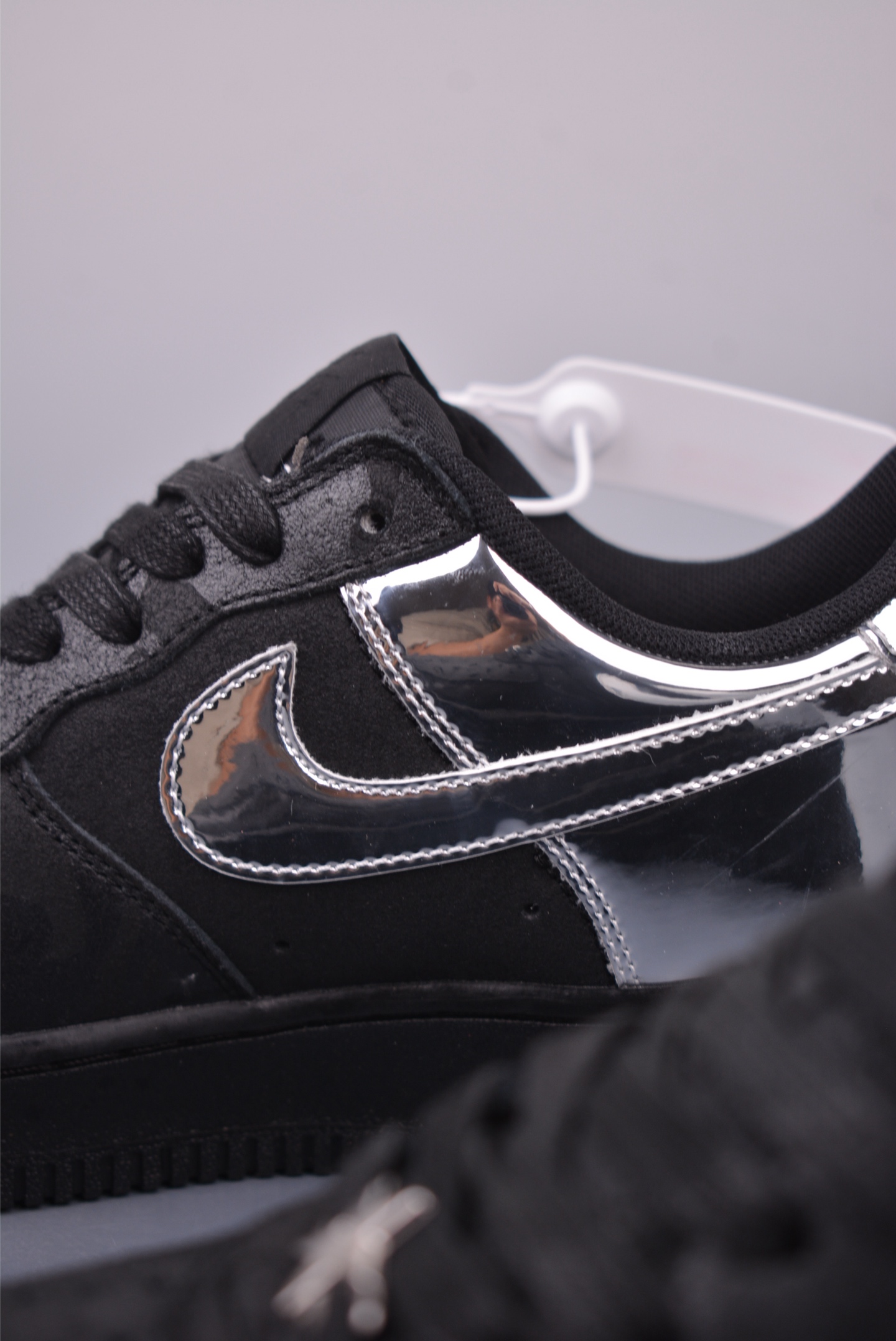 Nike Air Force 1 07 LV8 Low 