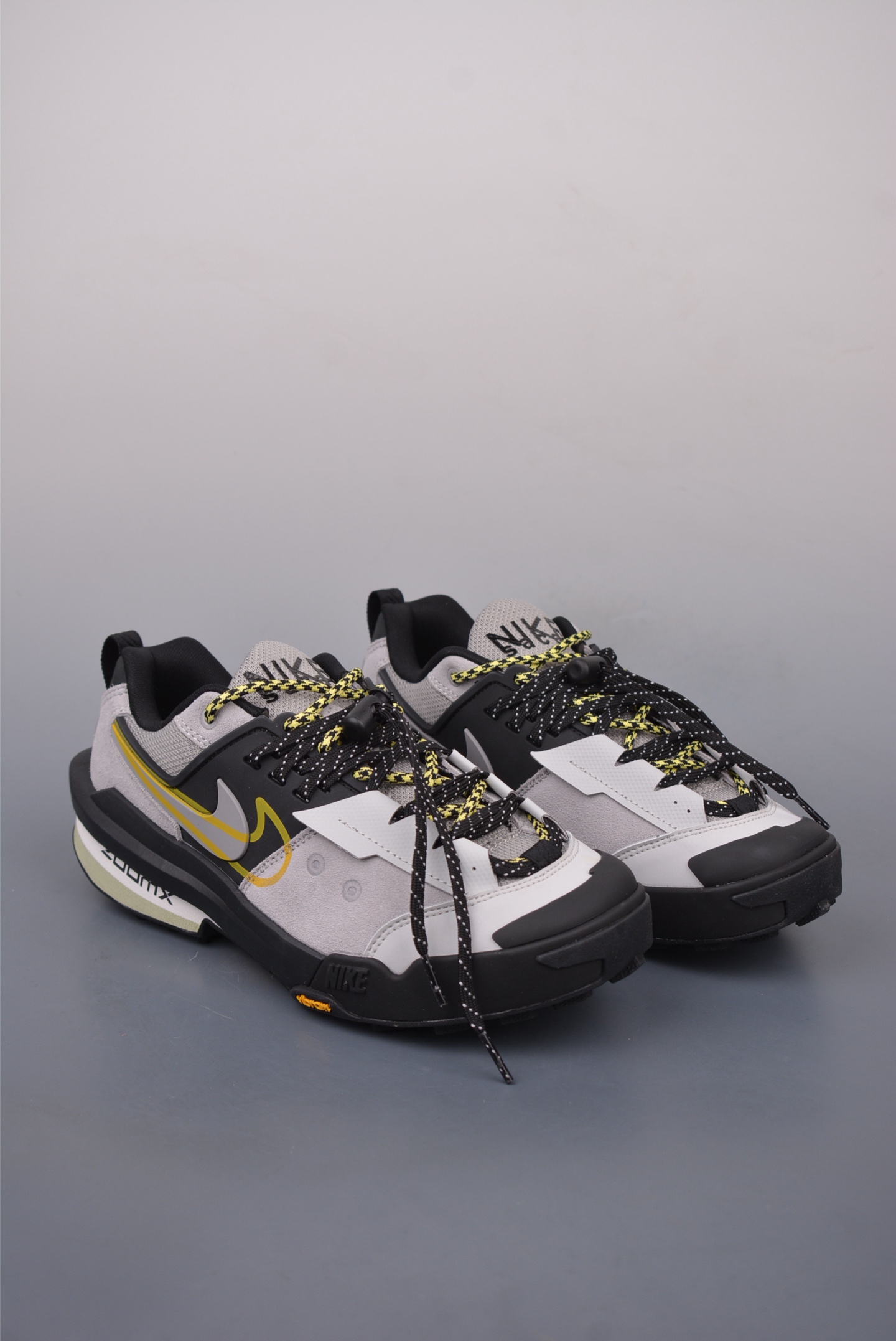 Sacai x NIKE Zegama Dome SP running shoes grey, black and yellow double hook HQ8618-003
