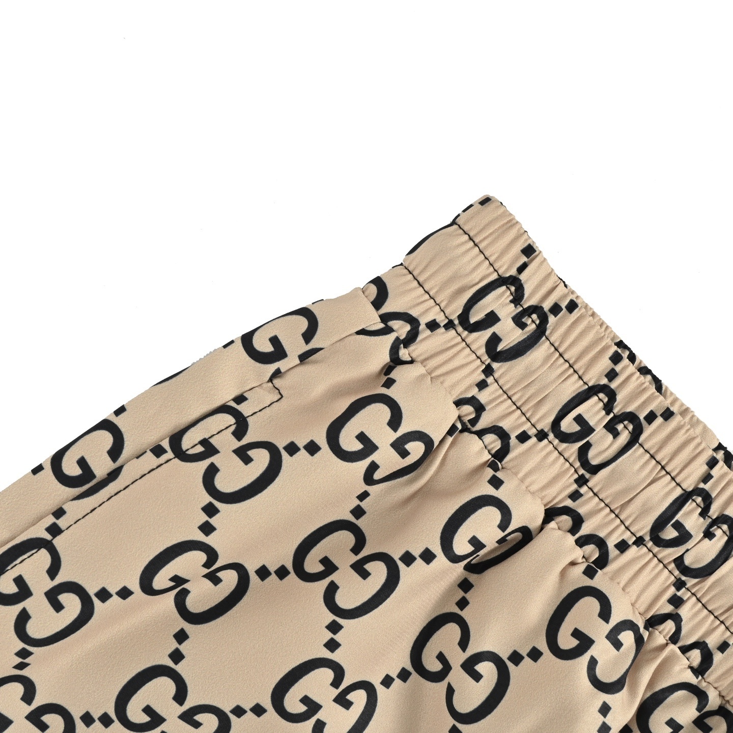 Gucci 25ss monogrammed beach shorts