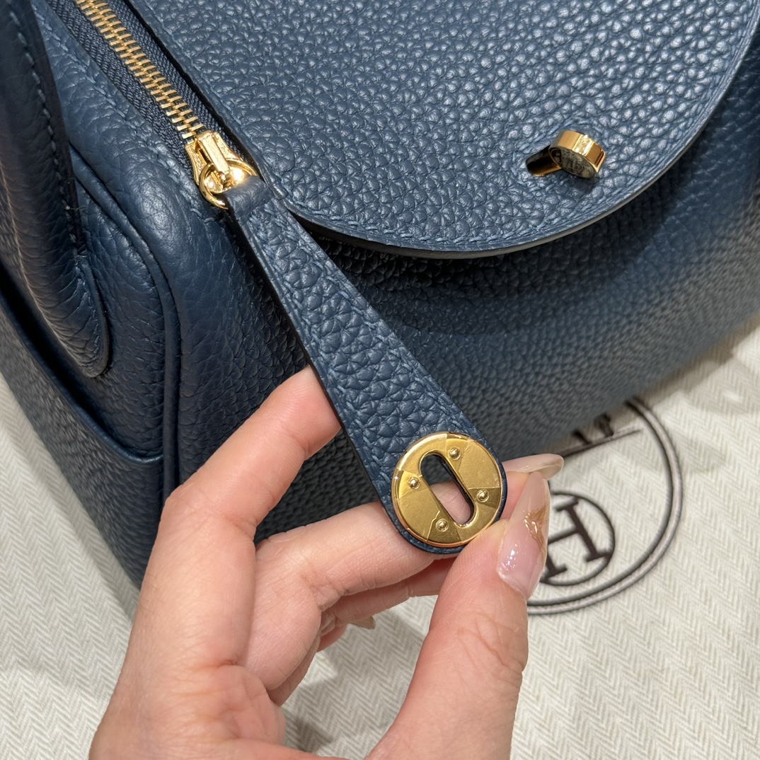 Hermès Lindy 7PBlue presse bag (handmade to order)