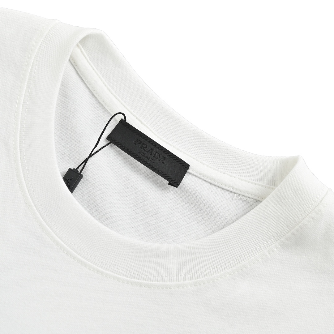 Prada 24ss embossed logo short sleeves