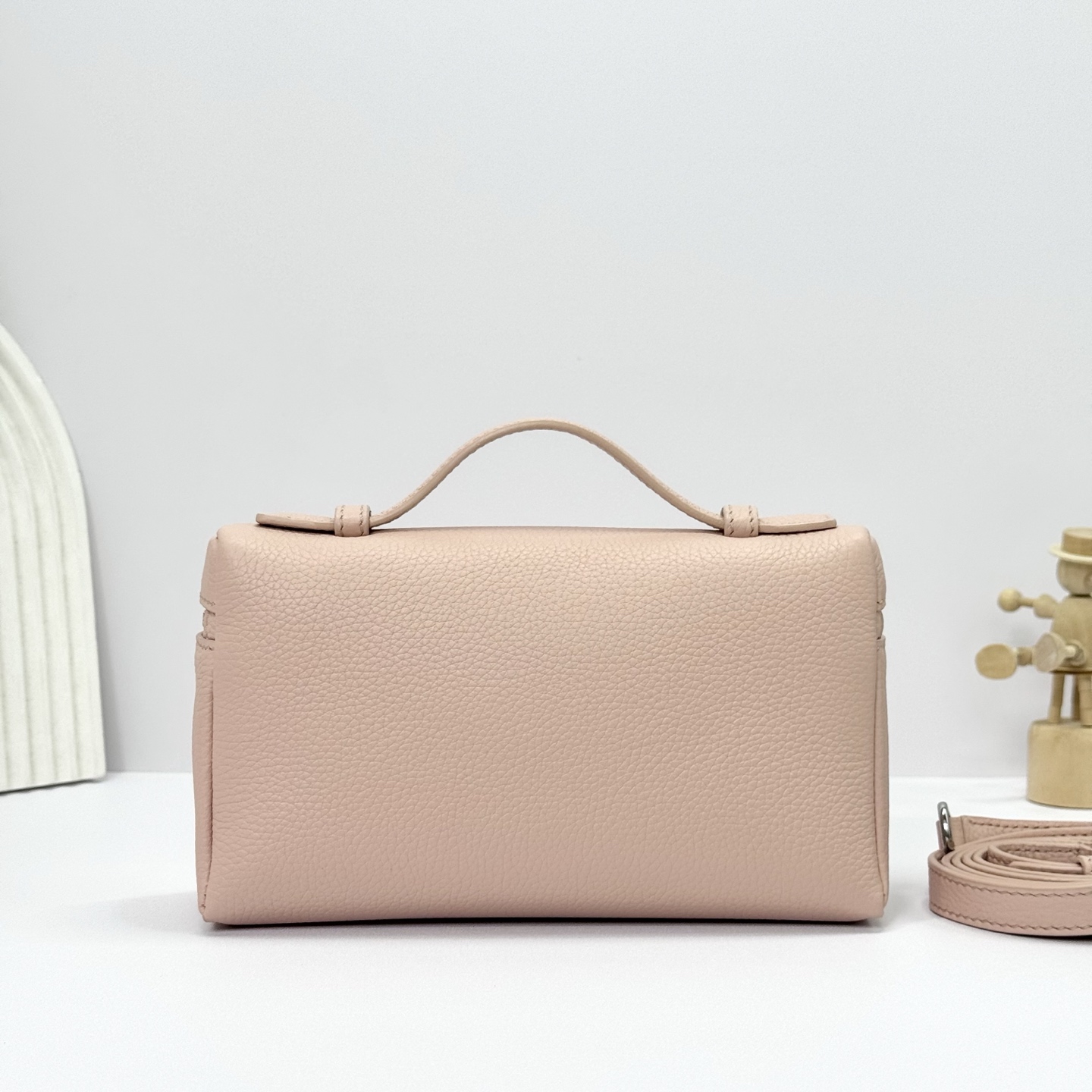 Loro Piana Extra poet L19 Clutch FAI8393