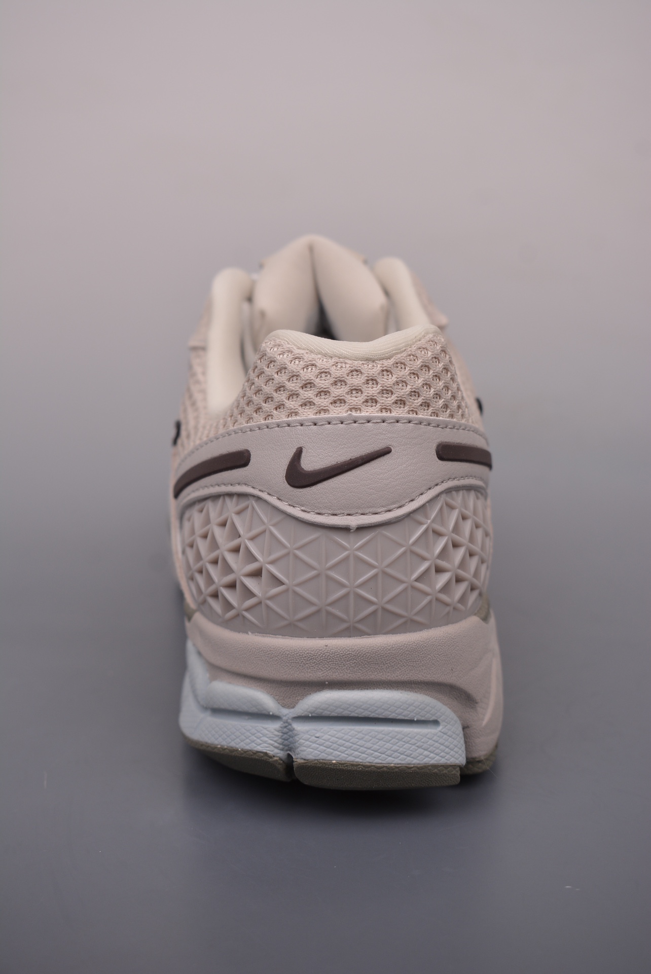 Nike Zoom Vomero 5Light Orewood Brown FZ3653-104