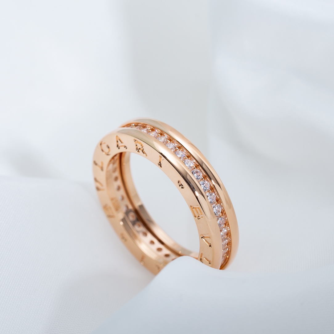 Bulgari zero single ring with diamond ring