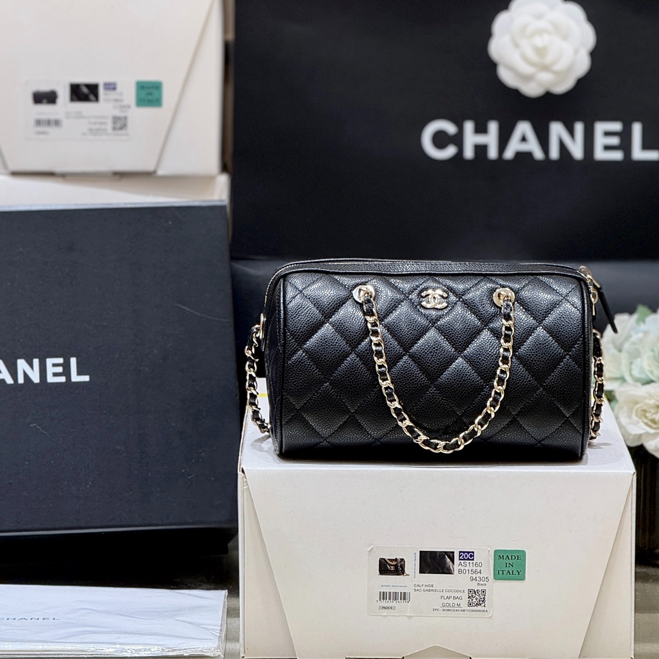 Chanel 25P Spring/Summer Preview Collection mini bowling bag AP4474