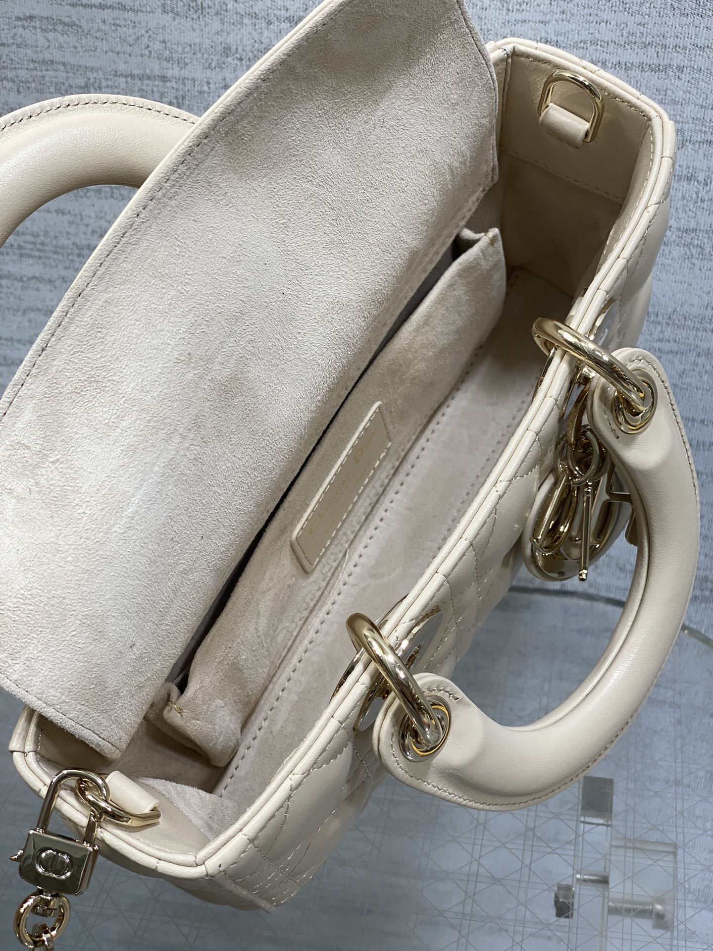 Dior D-joy series handbag
