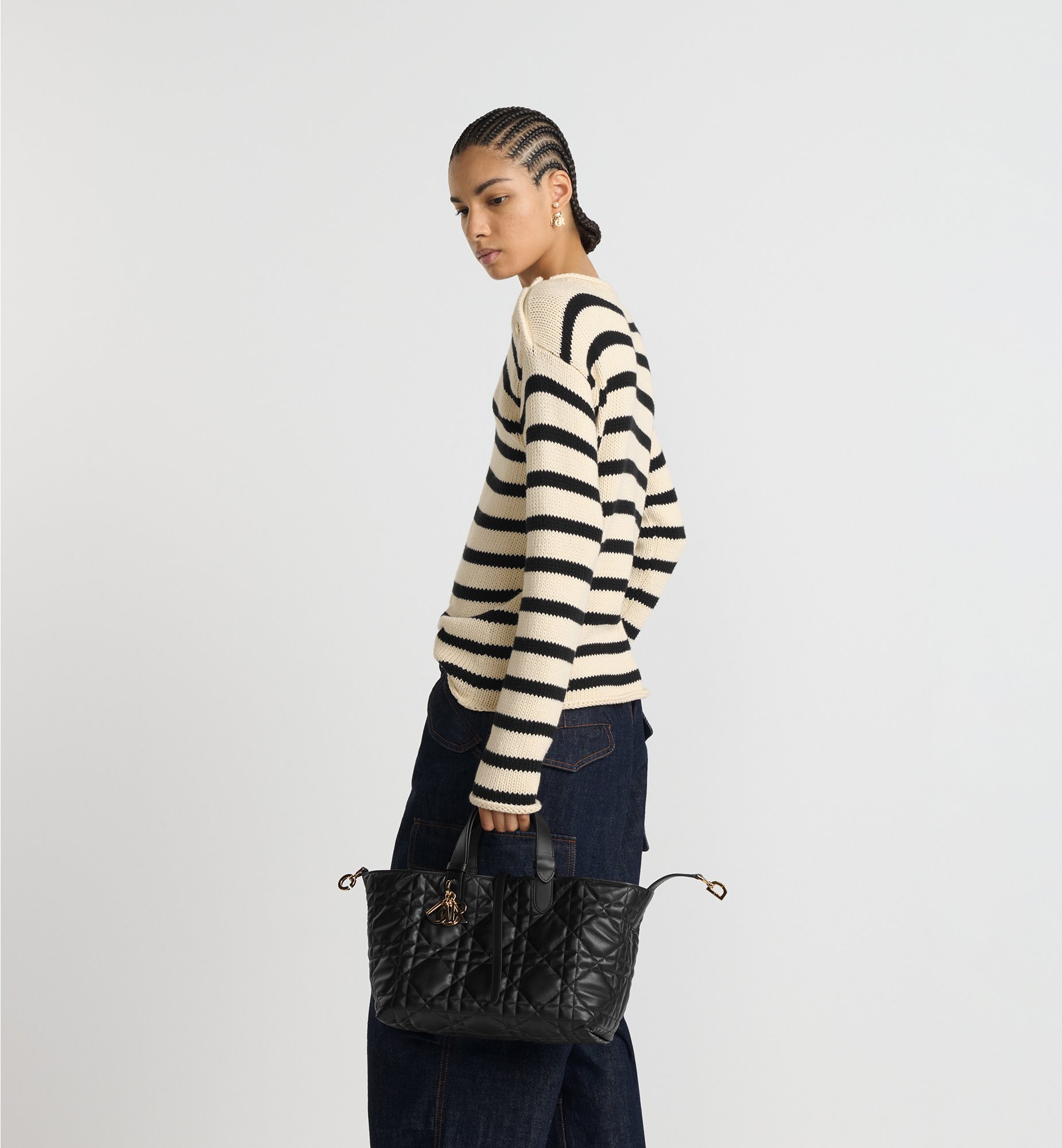 Dior Medium Dior Toujours Bag M2821OSNW_M900