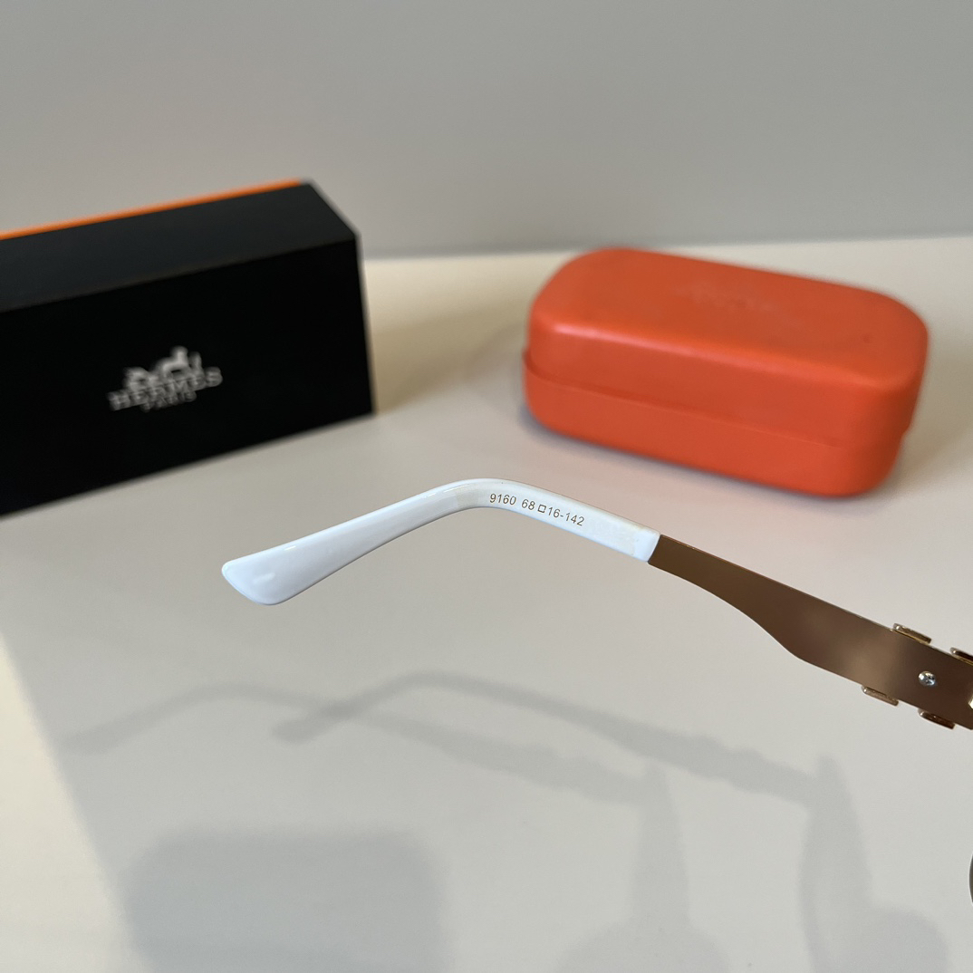 Hermes Square Frame Sunglasses