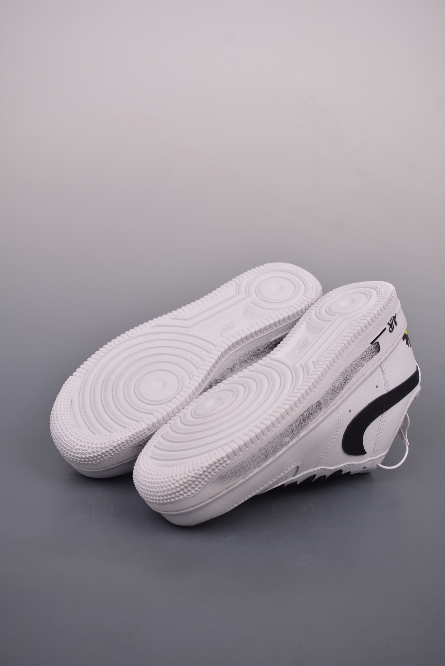 Nike Air Force 1 Low Daisy CW2288-111