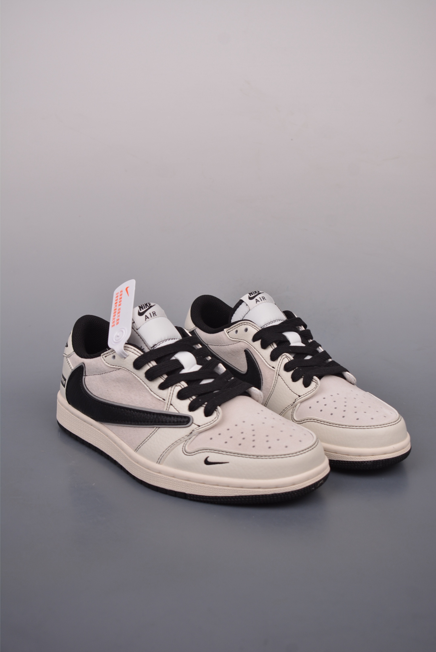 Supreme x Travis Scott x Nike Air Jordan 1 Low OG SPSupreme XZ2268-080