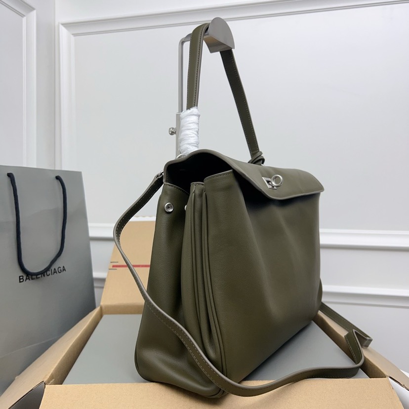 Balenciaga rodeo medium bag