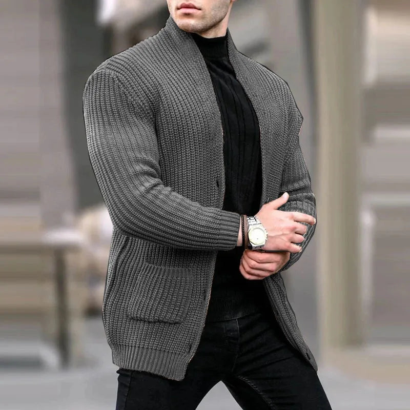 Fashionable men's cardigan