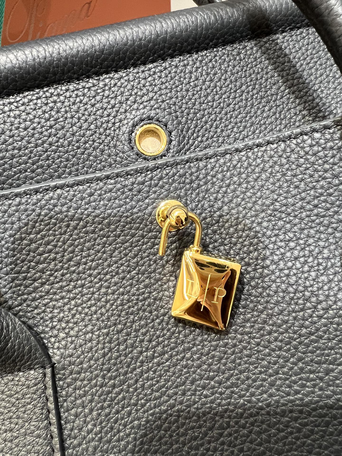 Loro Piana Loom L25 Bag