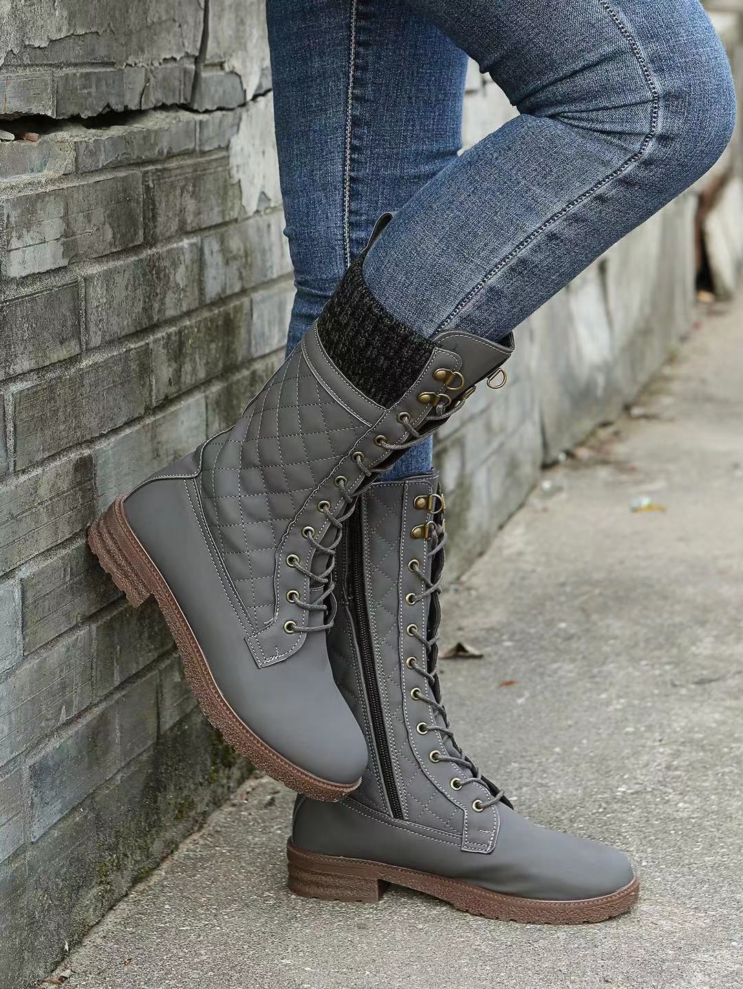 Autumn and Winter Women's Mid-Calf Flat Heel Snow Boots in Solid Color