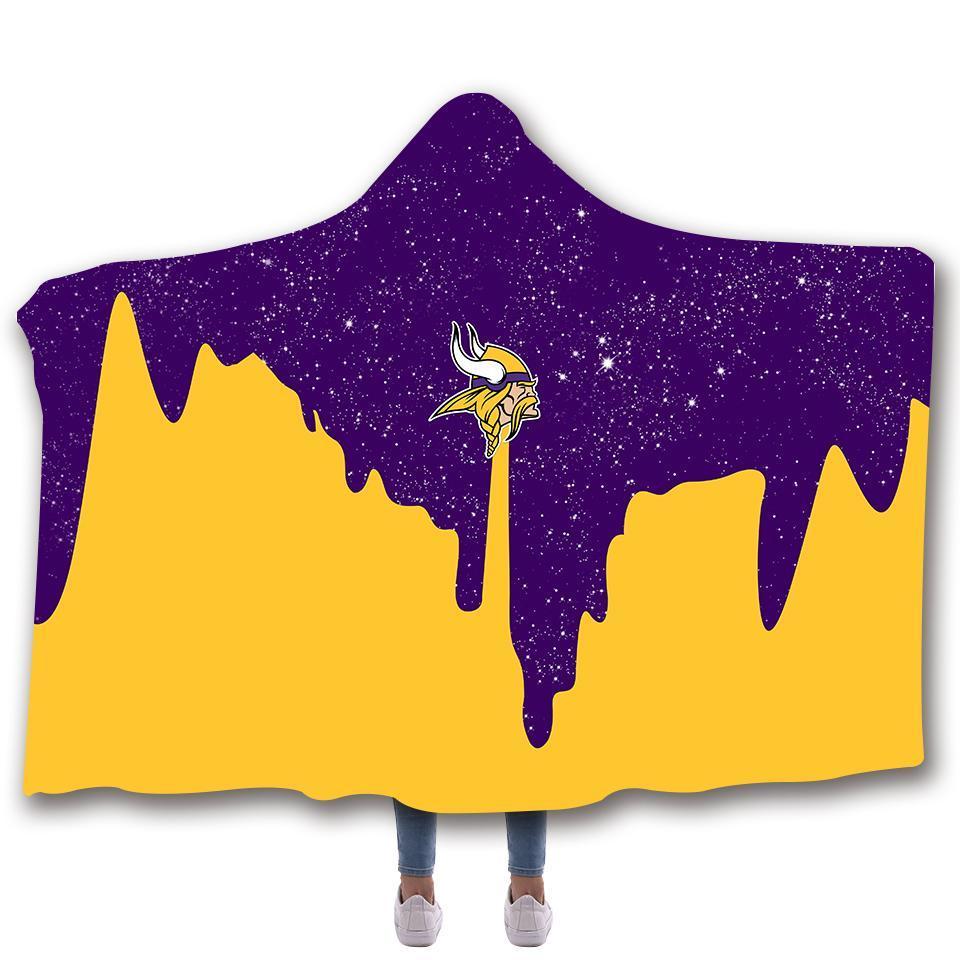 MINNESOTA VIKINGS CLASSIC 3D HOODED BLANKET