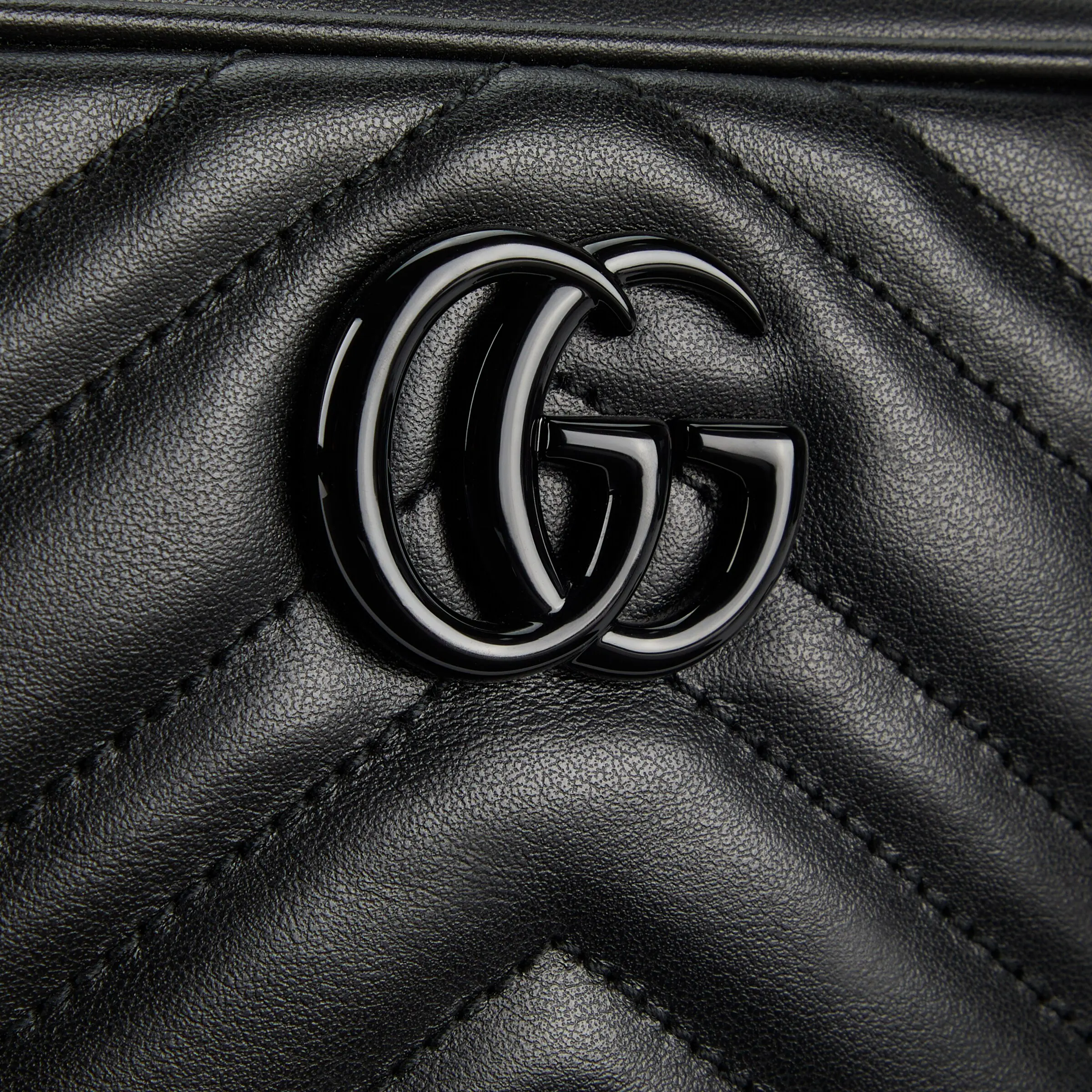 Gucci GG Marmont Mini Camera Bag634936DTDHV1000