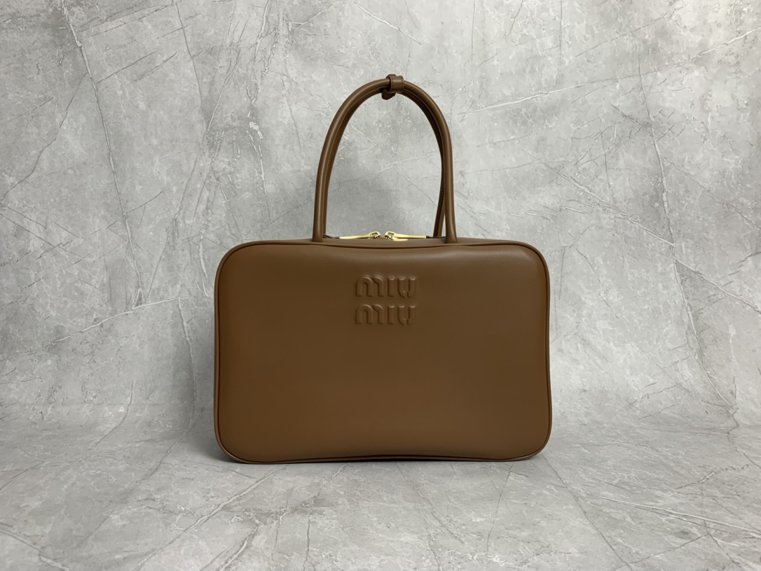 Miu Miu Brown Leather Briefcase 5BB117